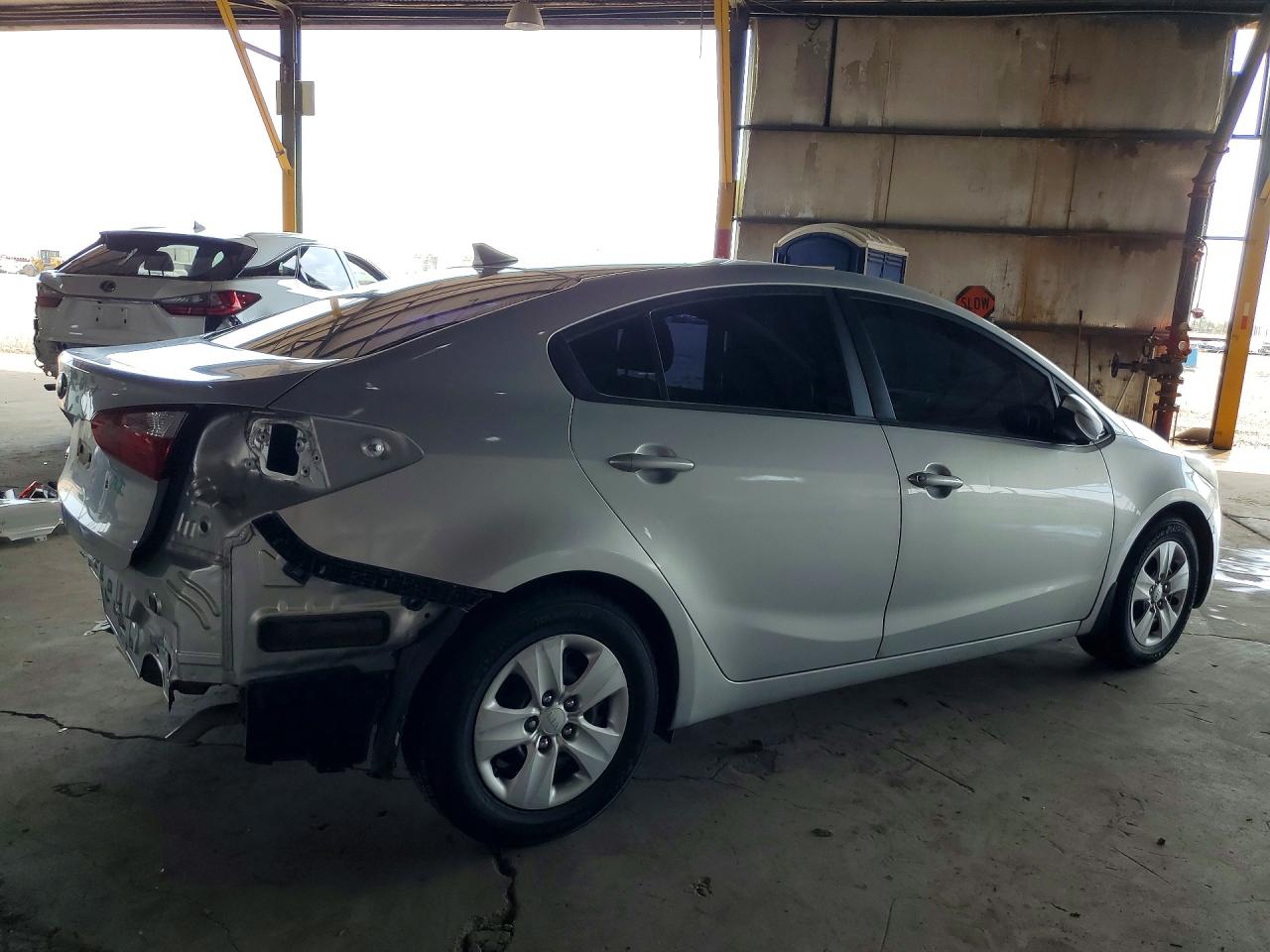 2015 Kia Forte Lx Серебряный vin: KNAFK4A69F5263224