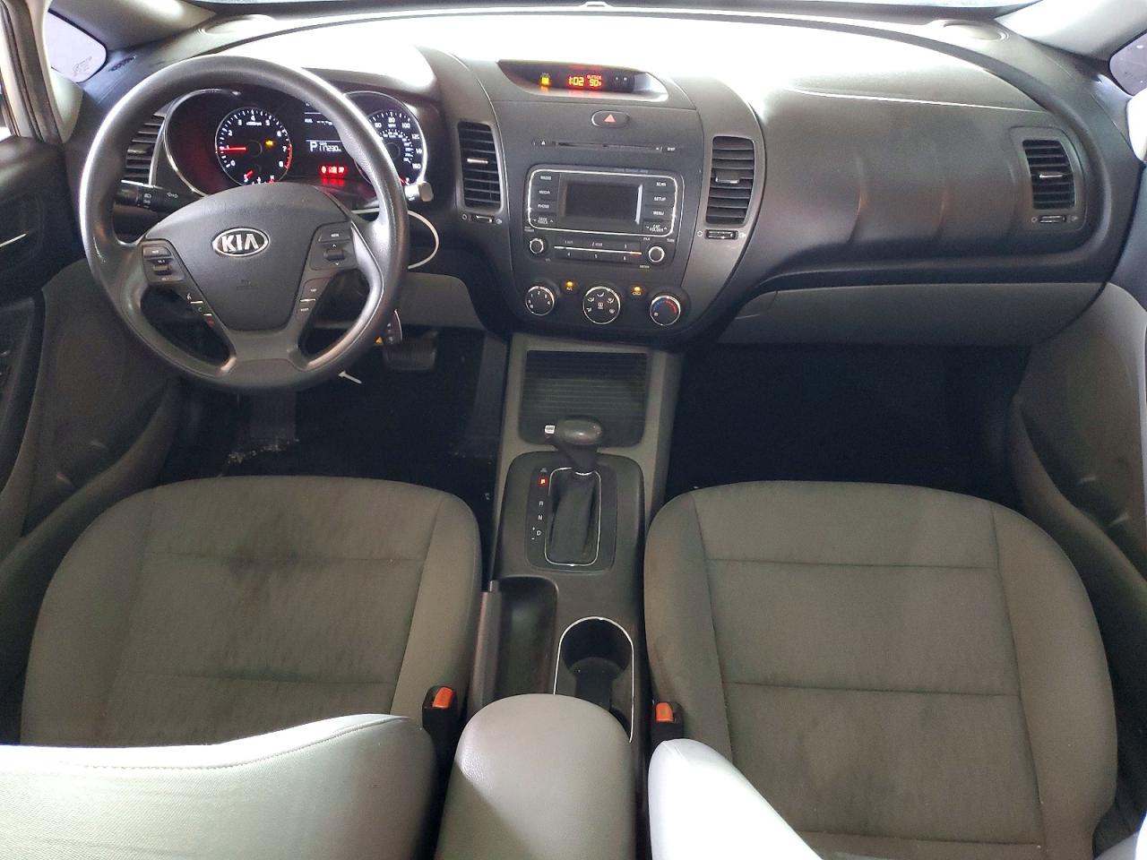 2015 Kia Forte Lx Серебряный vin: KNAFK4A69F5263224