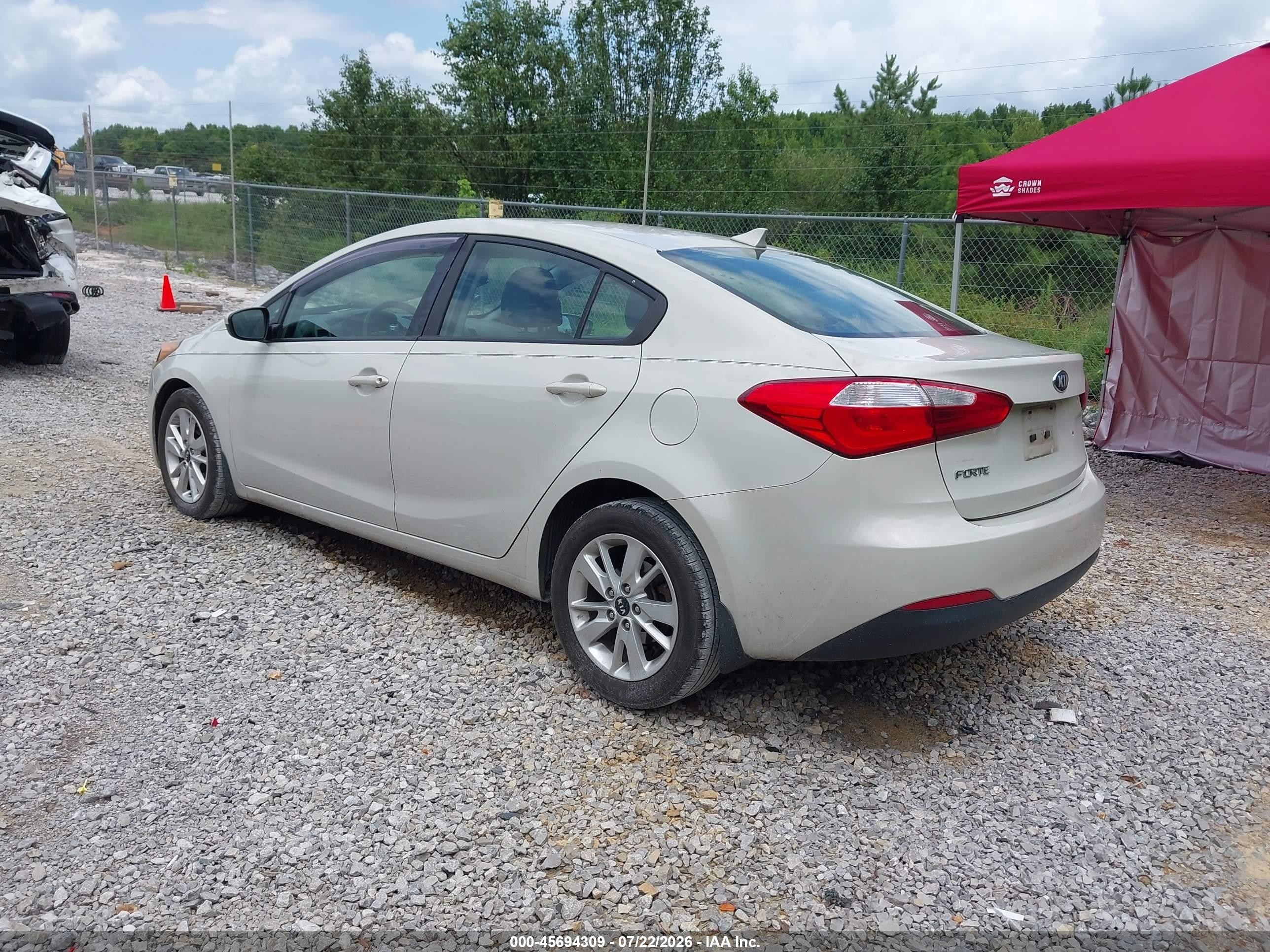 2015 Kia Forte Lx White vin: KNAFK4A69F5265927