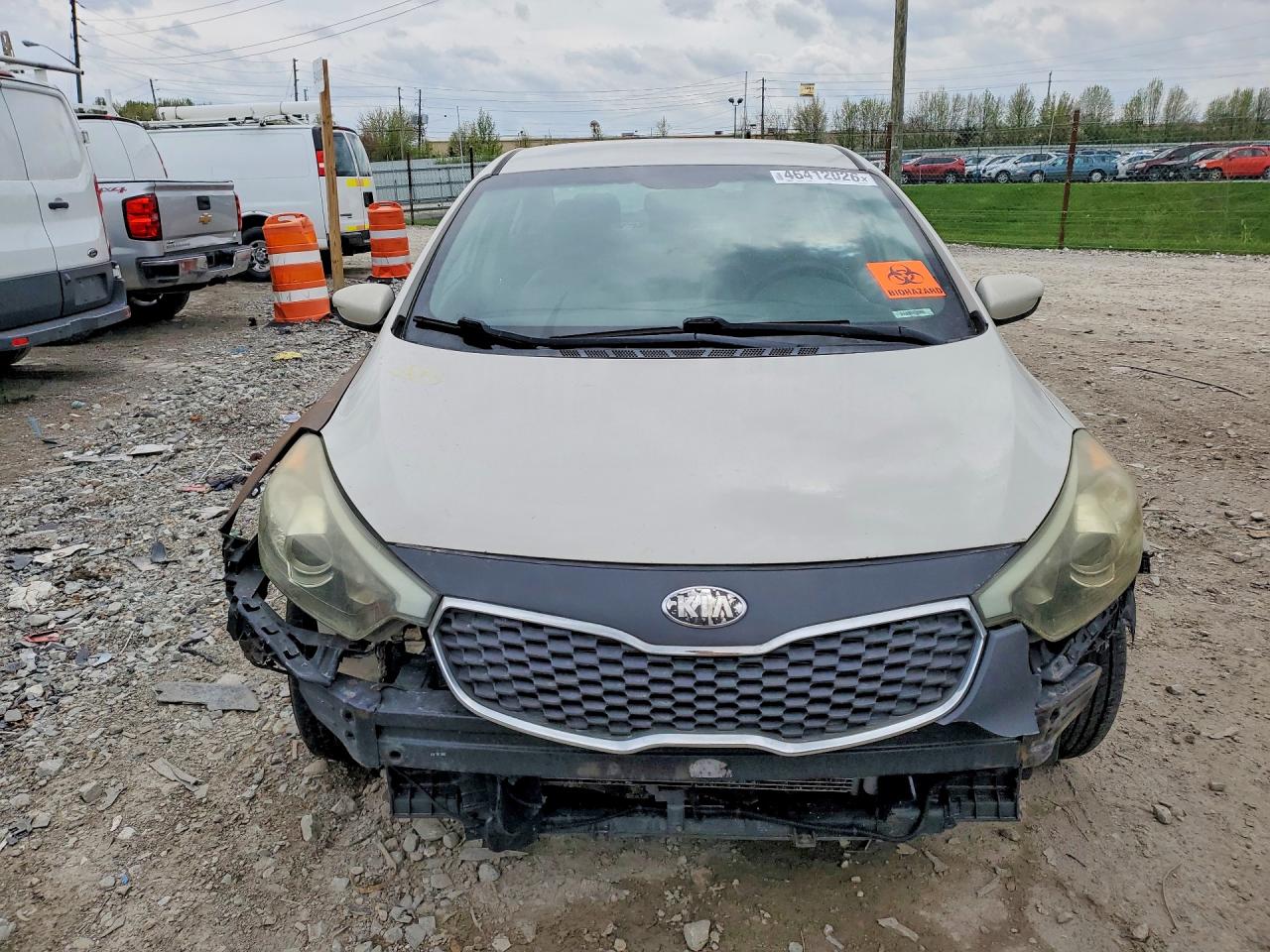 2015 Kia Forte Lx Cream vin: KNAFK4A69F5290326