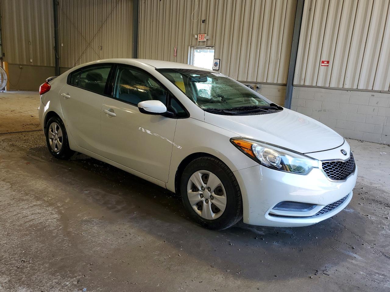 2015 Kia Forte Lx White vin: KNAFK4A69F5422548
