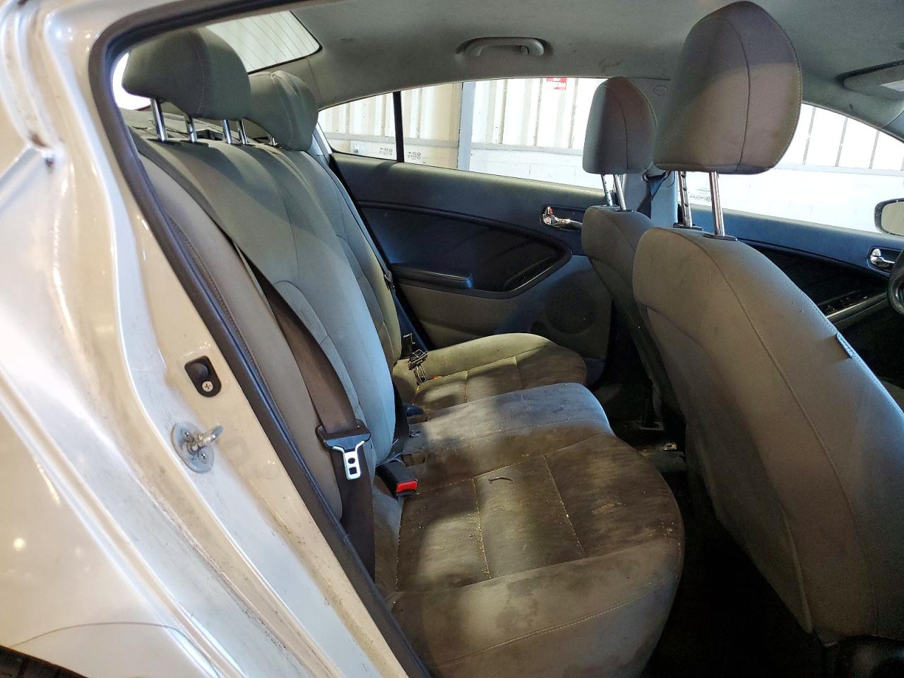 2015 Kia Forte Lx White vin: KNAFK4A69F5422548