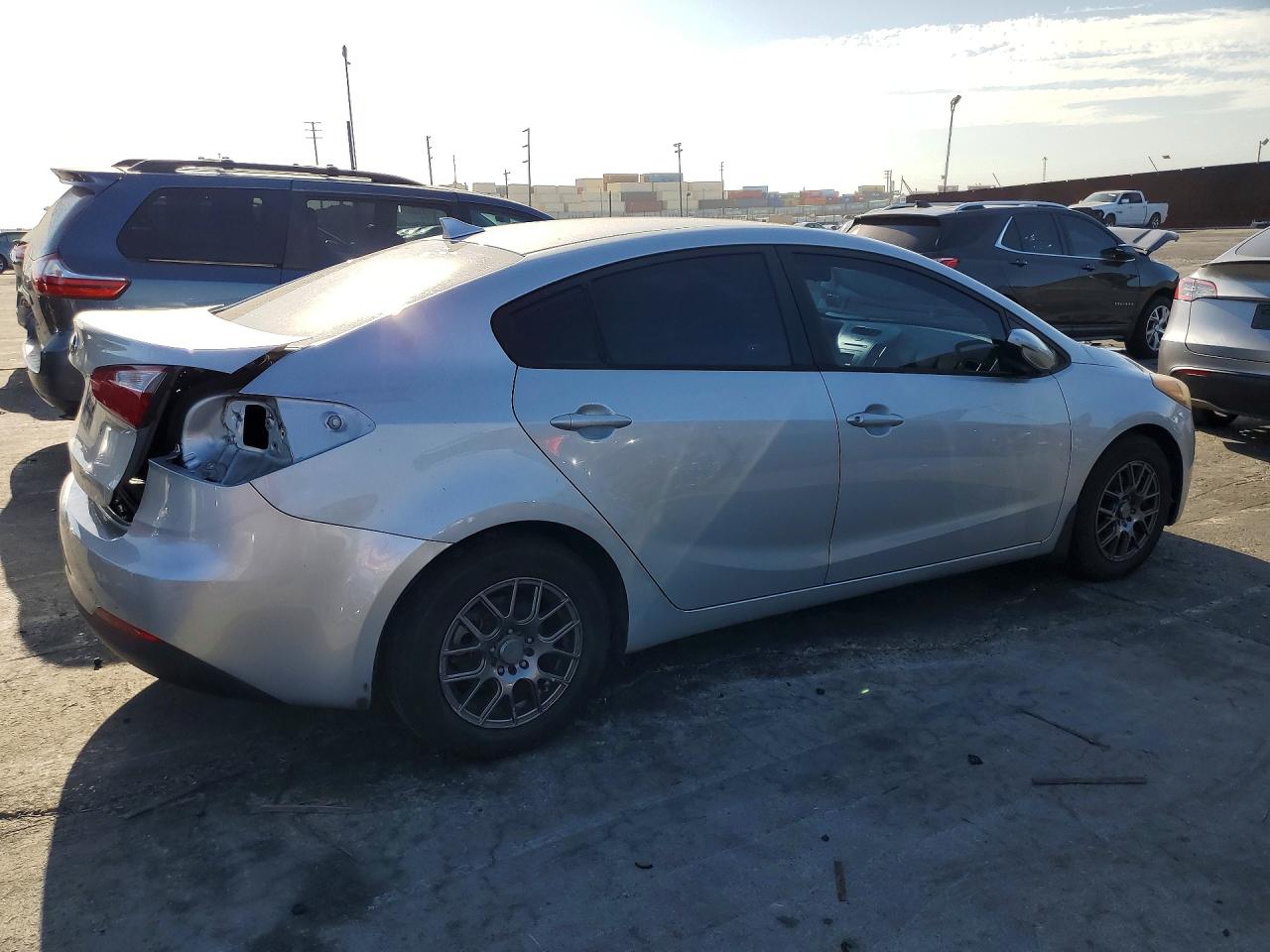2015 Kia Forte Lx Silver vin: KNAFK4A69F5426017
