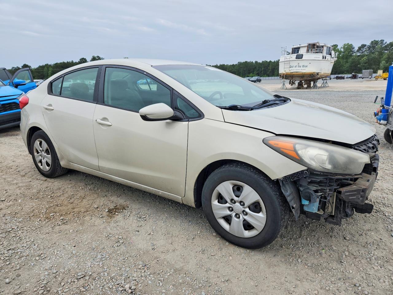 2015 Kia Forte Lx Cream vin: KNAFK4A6XF5311099