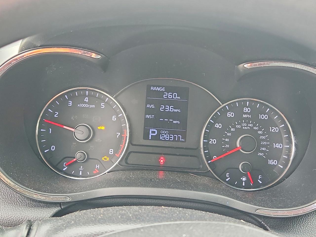 2015 Kia Forte Lx Cream vin: KNAFK4A6XF5311099