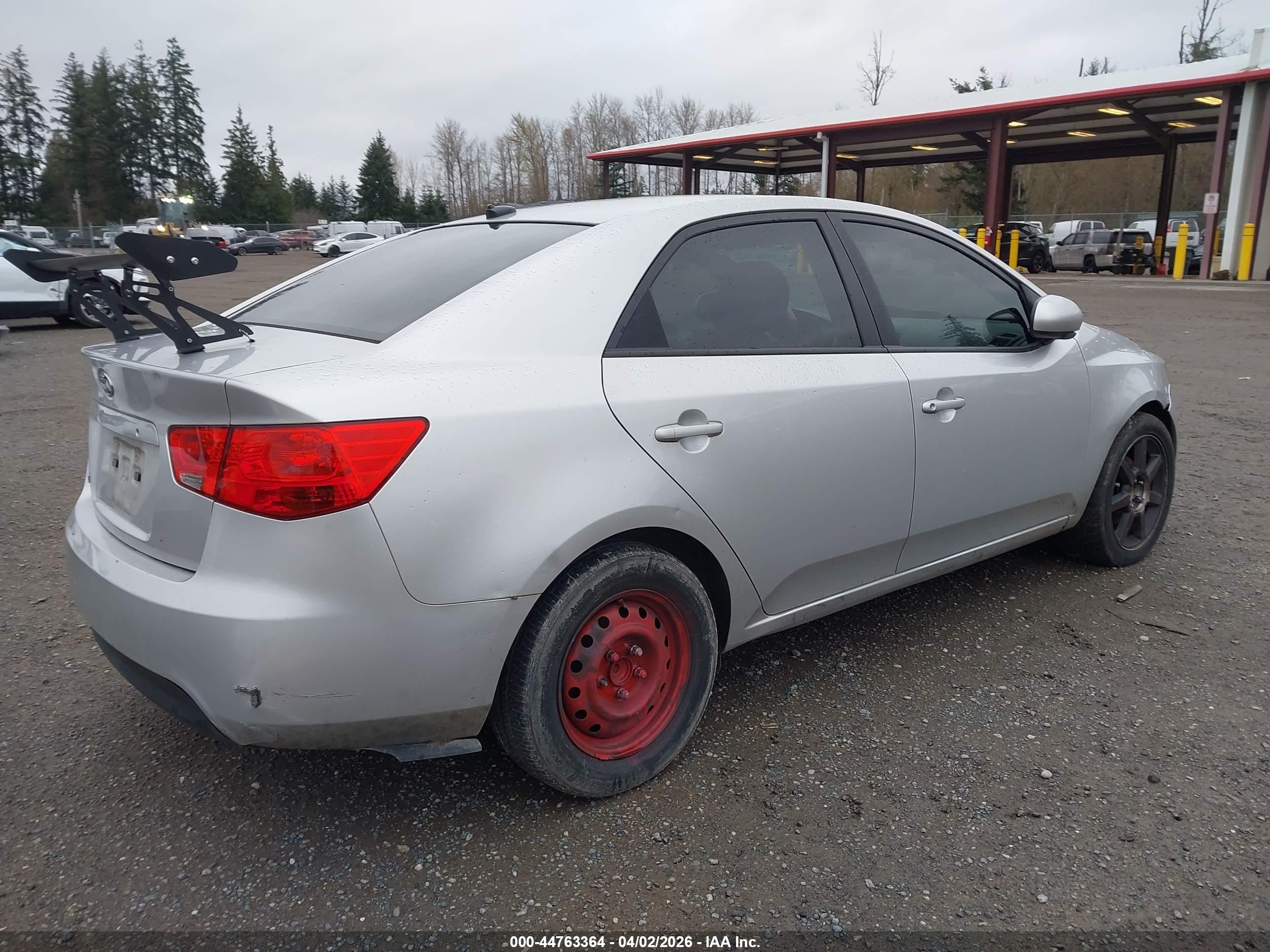 2012 Kia Forte Lx Серебряный vin: KNAFT4A20C5509762