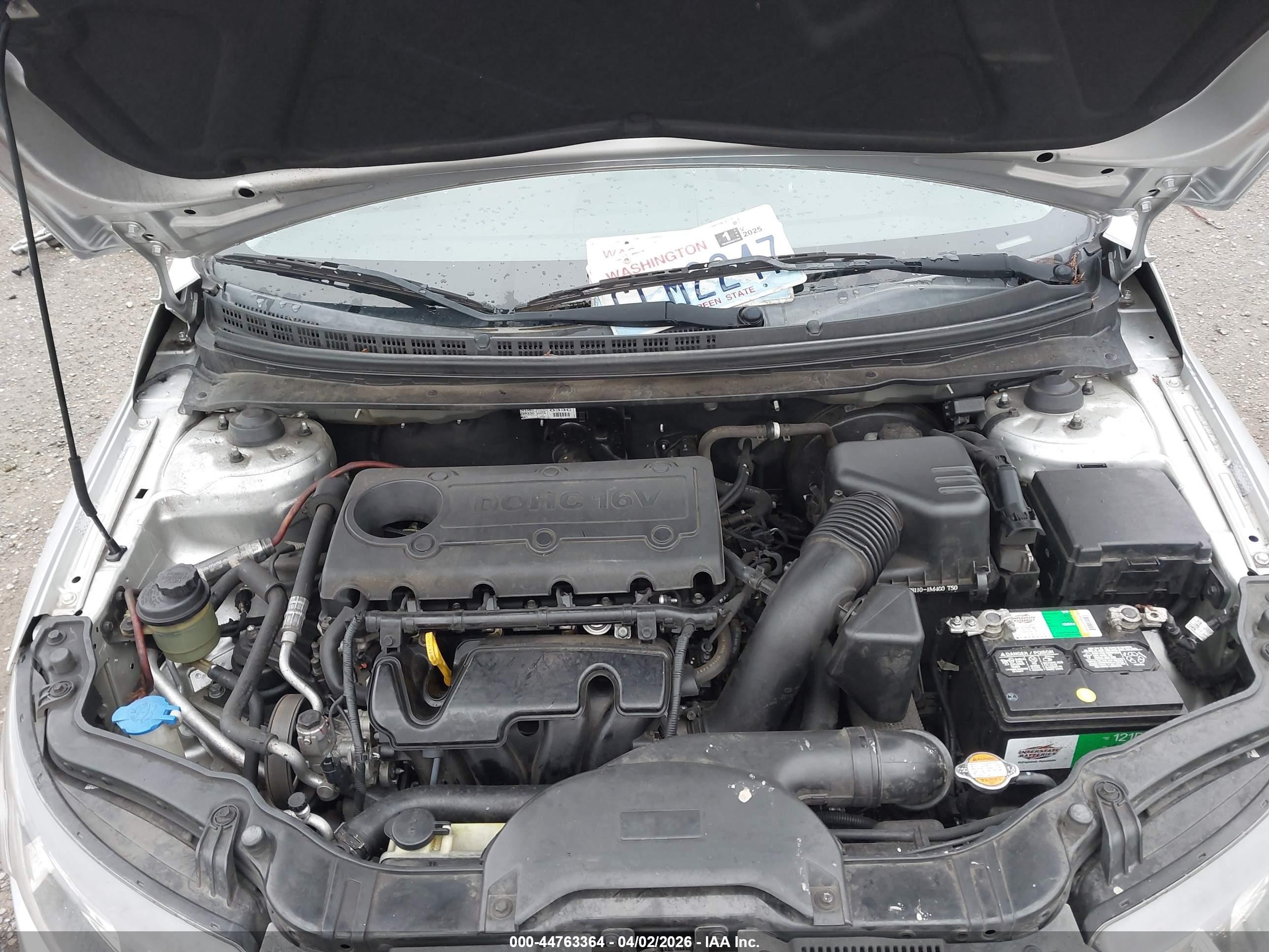 2012 Kia Forte Lx Серебряный vin: KNAFT4A20C5509762