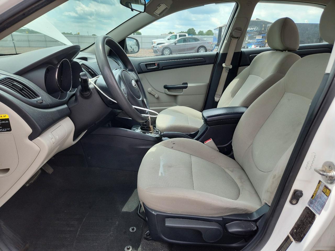 2013 Kia Forte Lx Белый vin: KNAFT4A20D5690654
