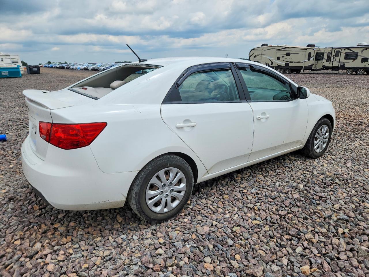 2013 Kia Forte Lx Белый vin: KNAFT4A20D5690654