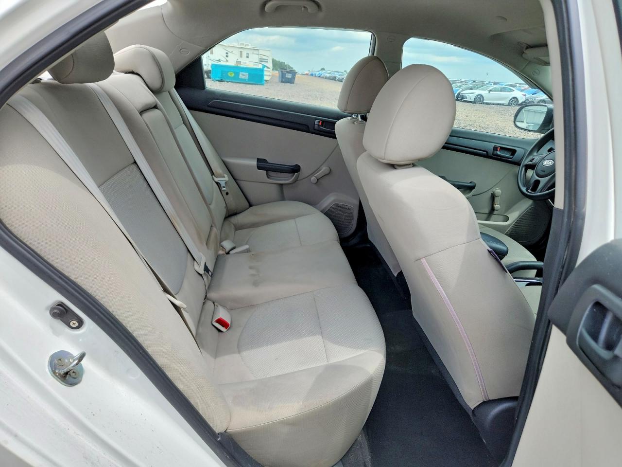 2013 Kia Forte Lx Белый vin: KNAFT4A20D5690654