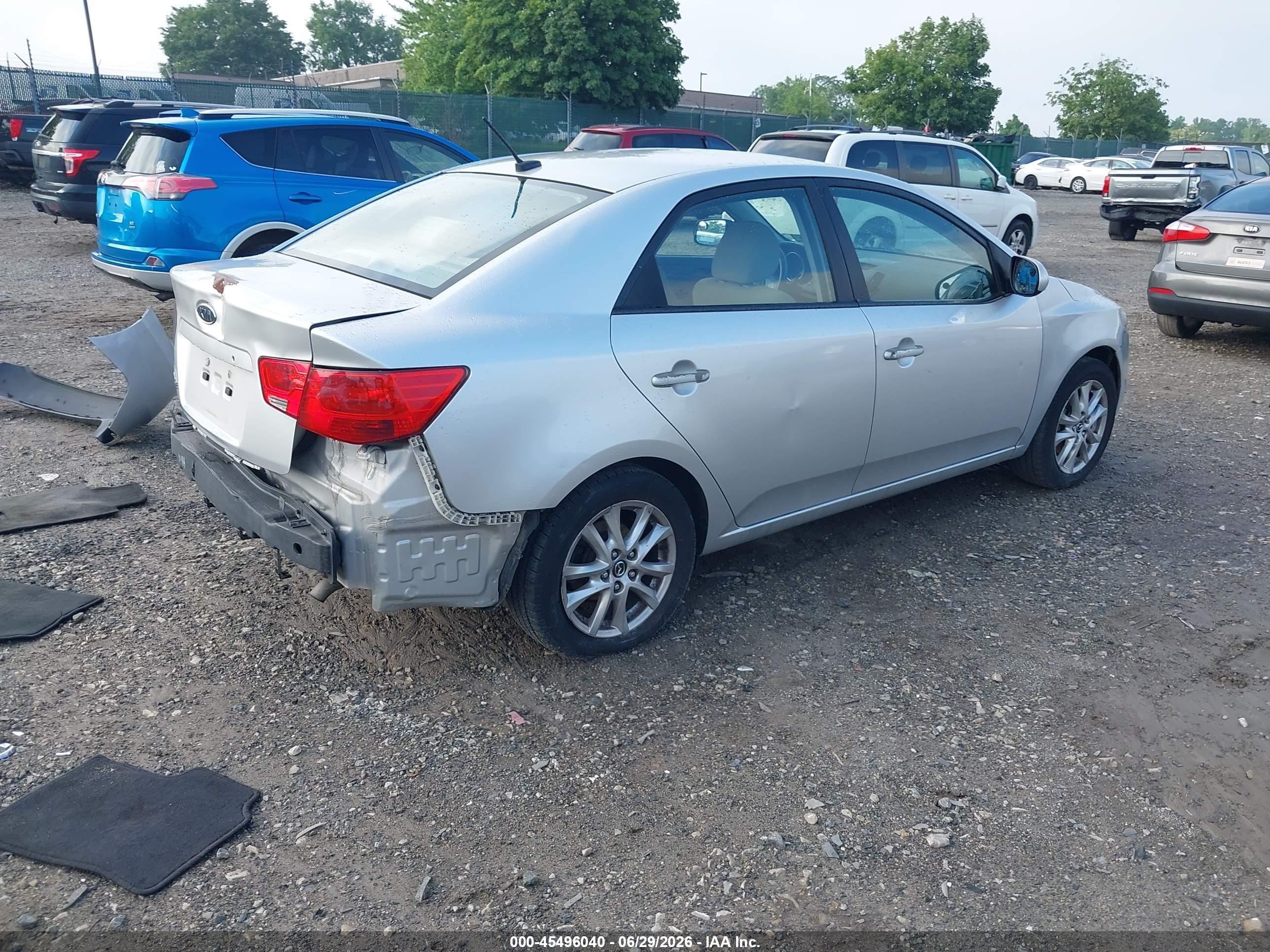 2010 Kia Forte Lx Gray vin: KNAFT4A21A5186707