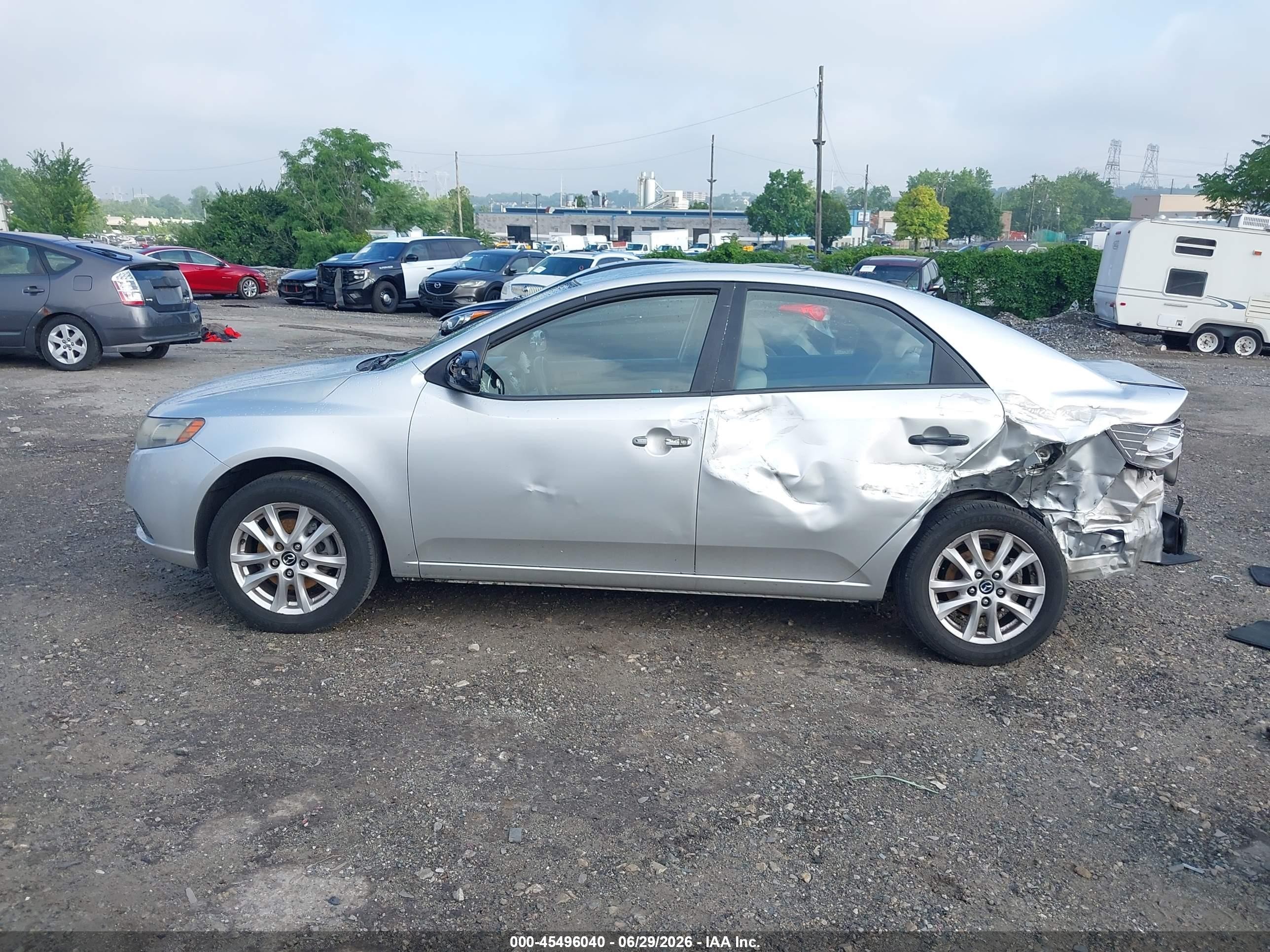 2010 Kia Forte Lx Gray vin: KNAFT4A21A5186707