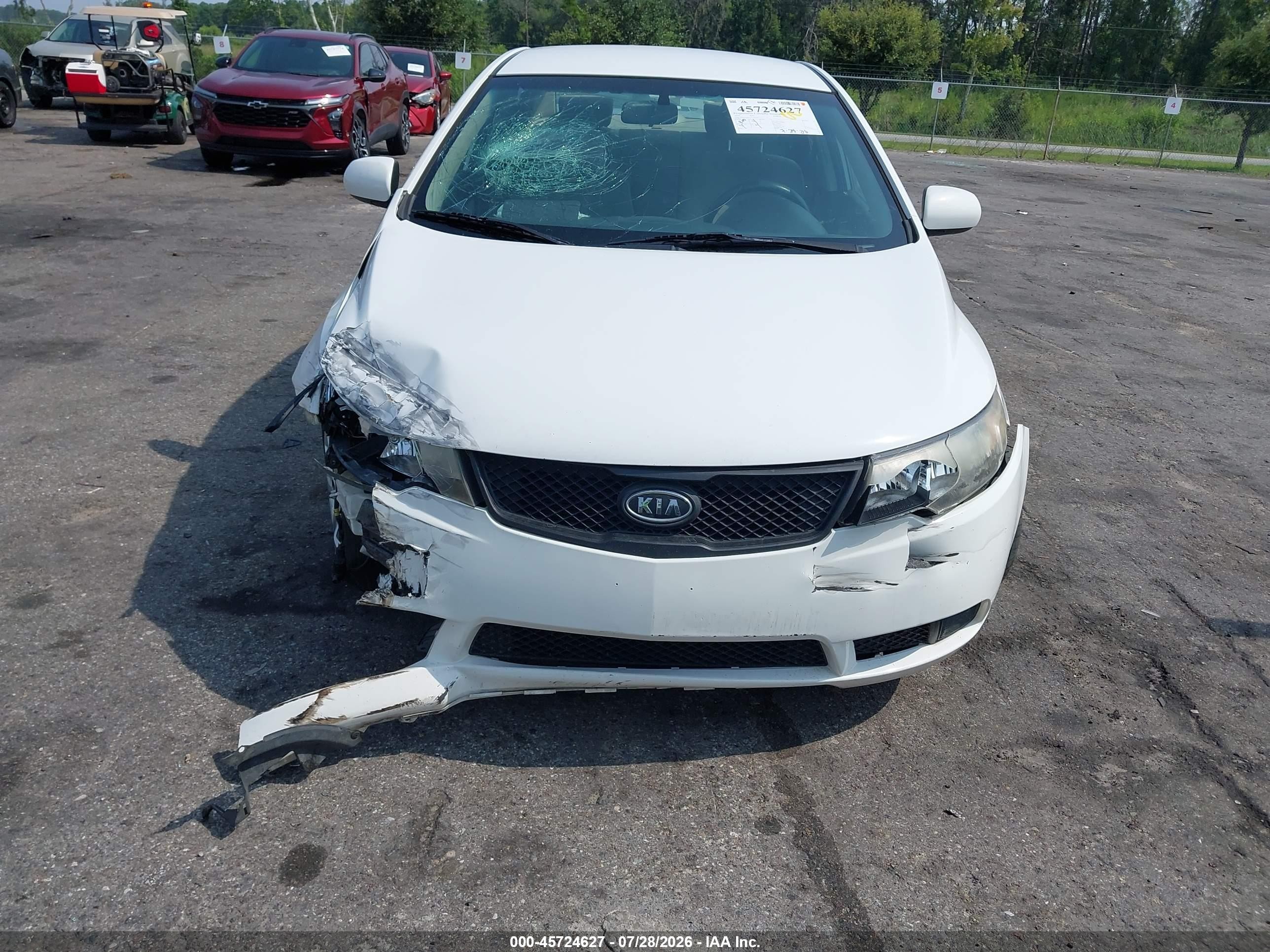 2010 Kia Forte Lx White vin: KNAFT4A23A5236197