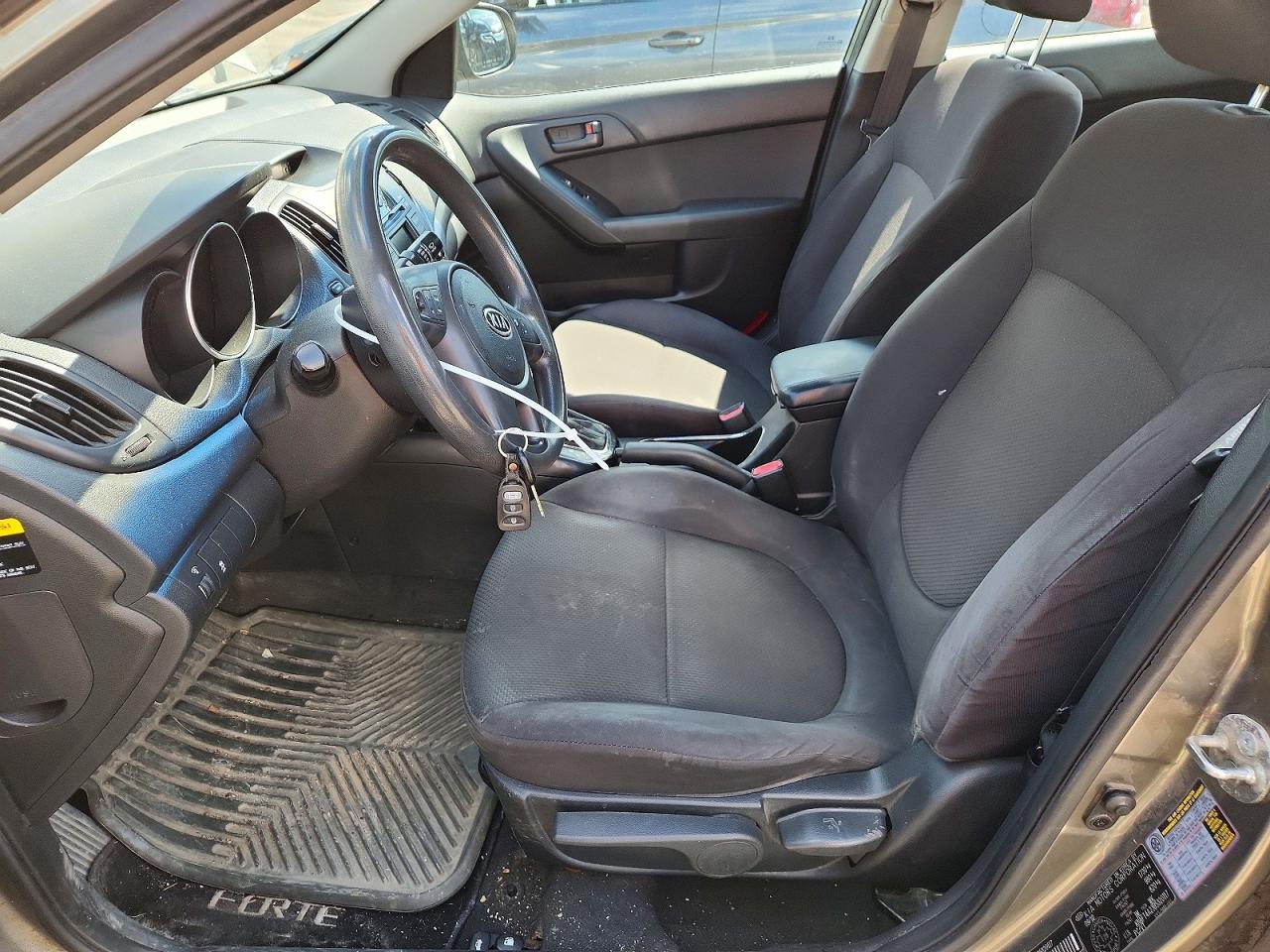 2011 Kia Forte Lx Gray vin: KNAFT4A23B5320117