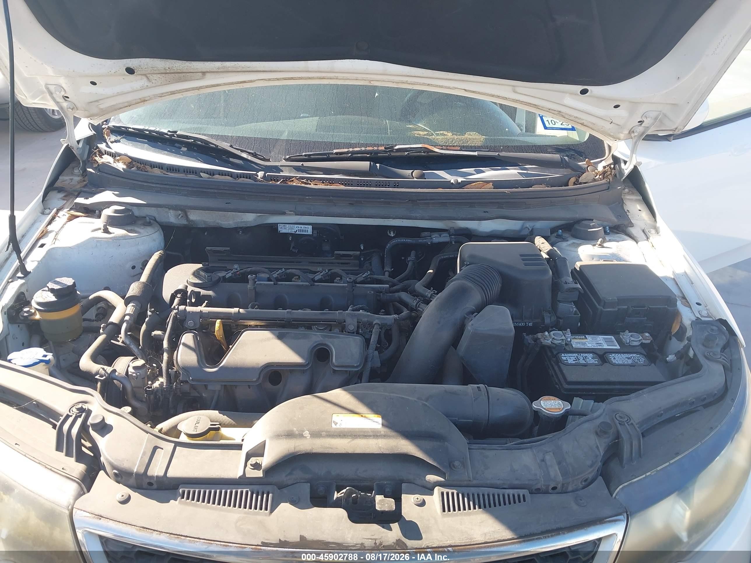 2011 Kia Forte Lx White vin: KNAFT4A23B5885855
