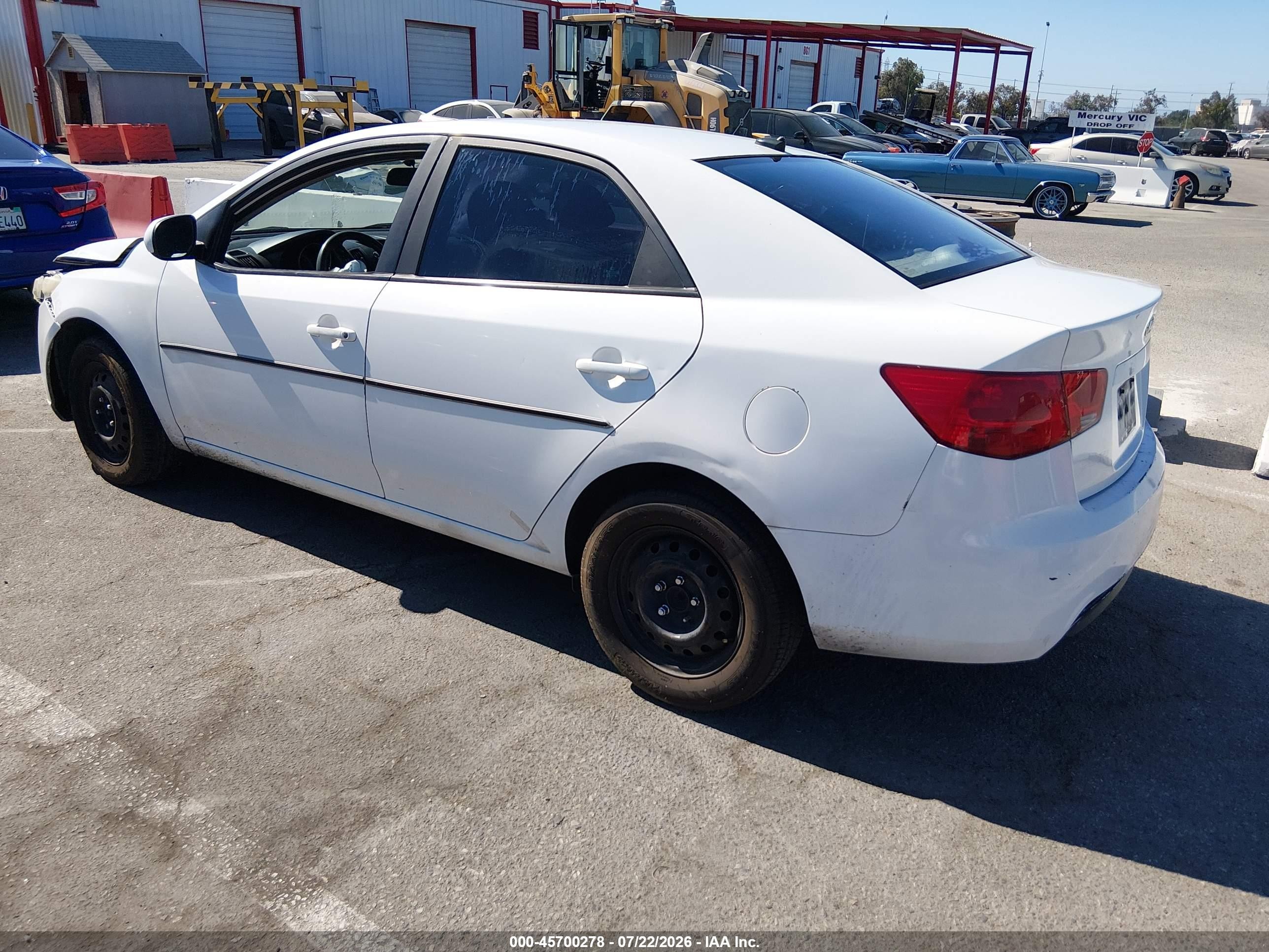 2010 Kia Forte Lx White vin: KNAFT4A26A5066191