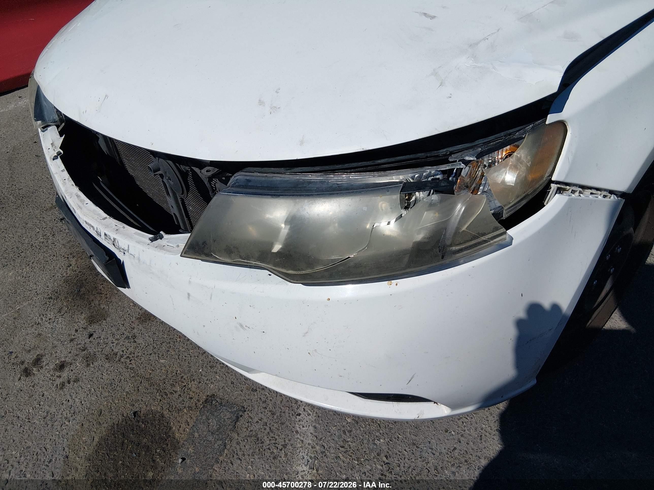2010 Kia Forte Lx White vin: KNAFT4A26A5066191