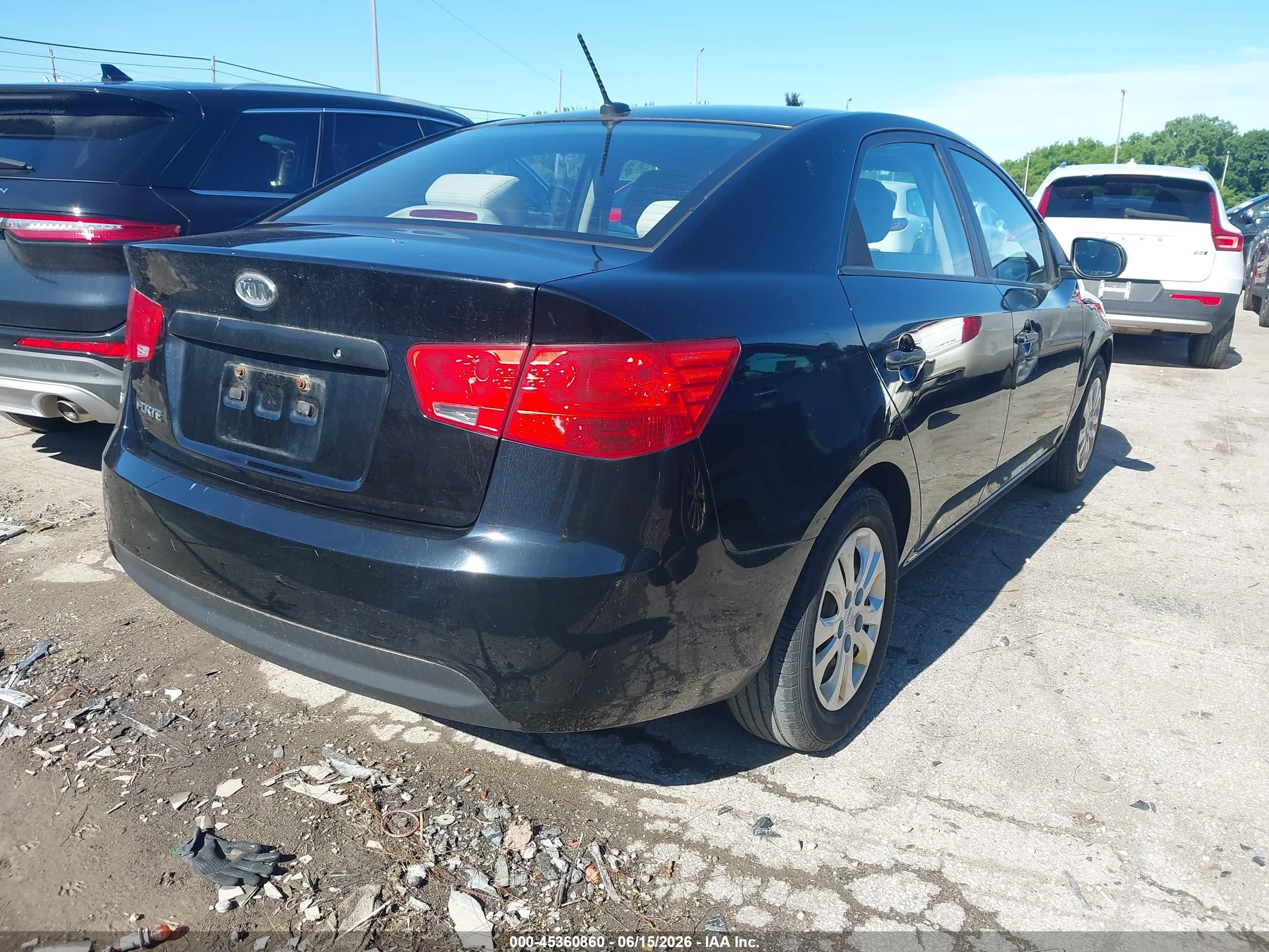 2010 Kia Forte Lx Black vin: KNAFT4A26A5093343