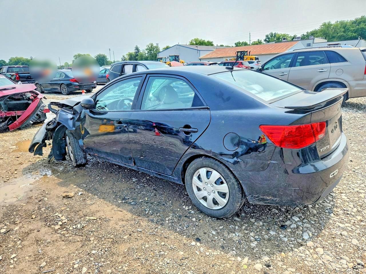 2010 Kia Forte Lx Black vin: KNAFT4A27A5060643