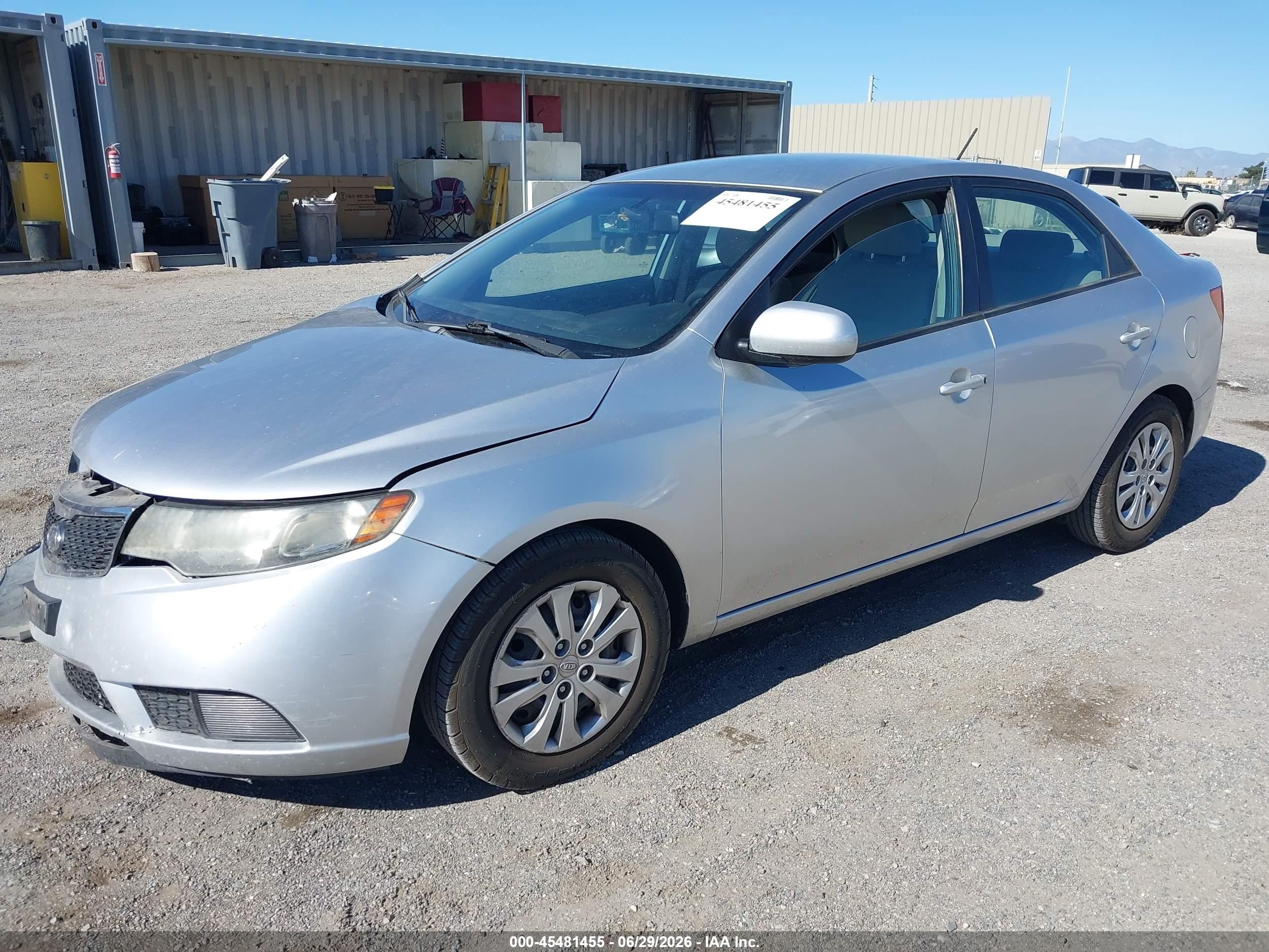 2011 Kia Forte Lx Silver vin: KNAFT4A28B5359463