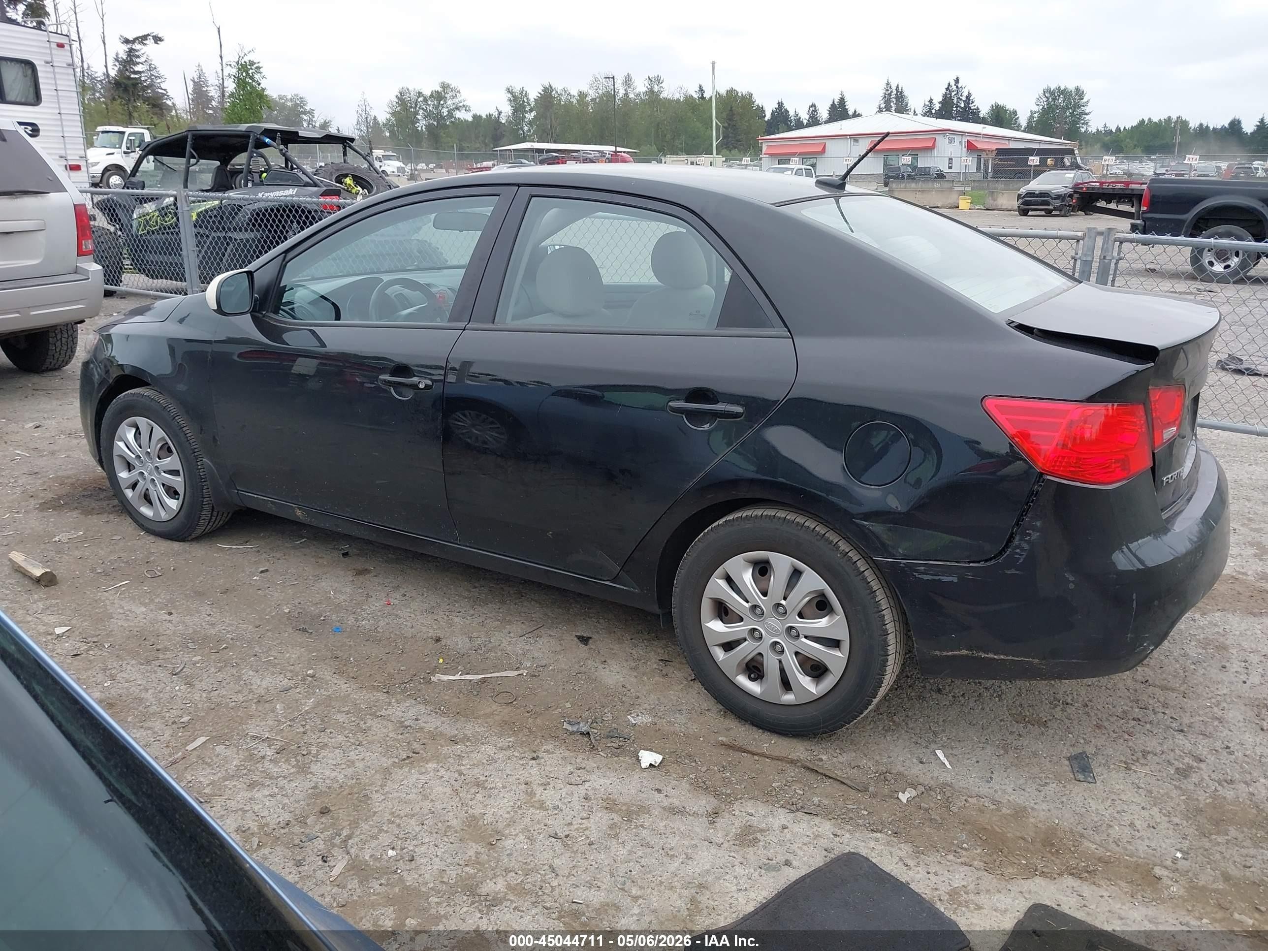 2012 Kia Forte Lx Черный vin: KNAFT4A28C5563570