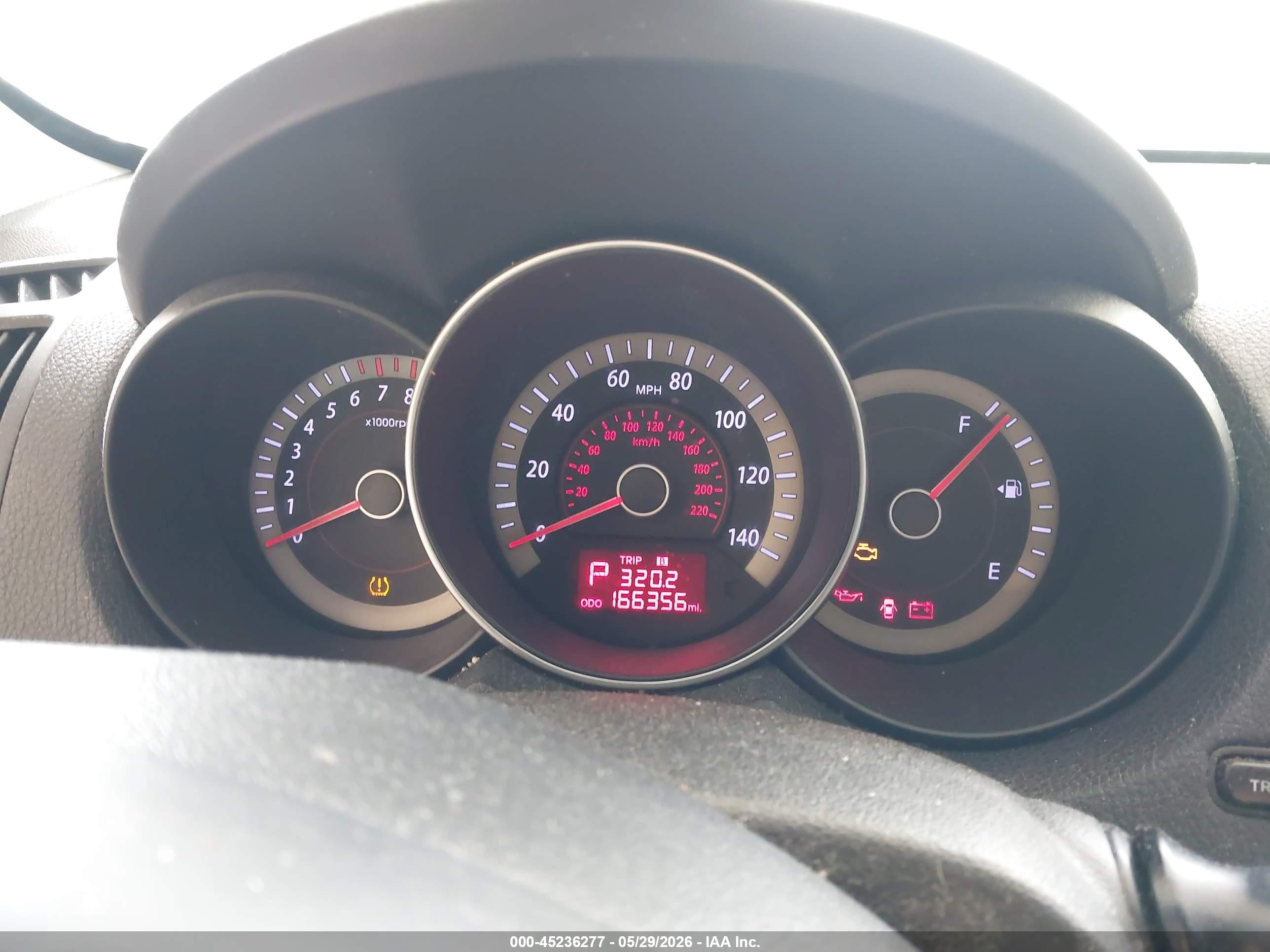 2012 Kia Forte Lx Silver vin: KNAFT4A29C5642505