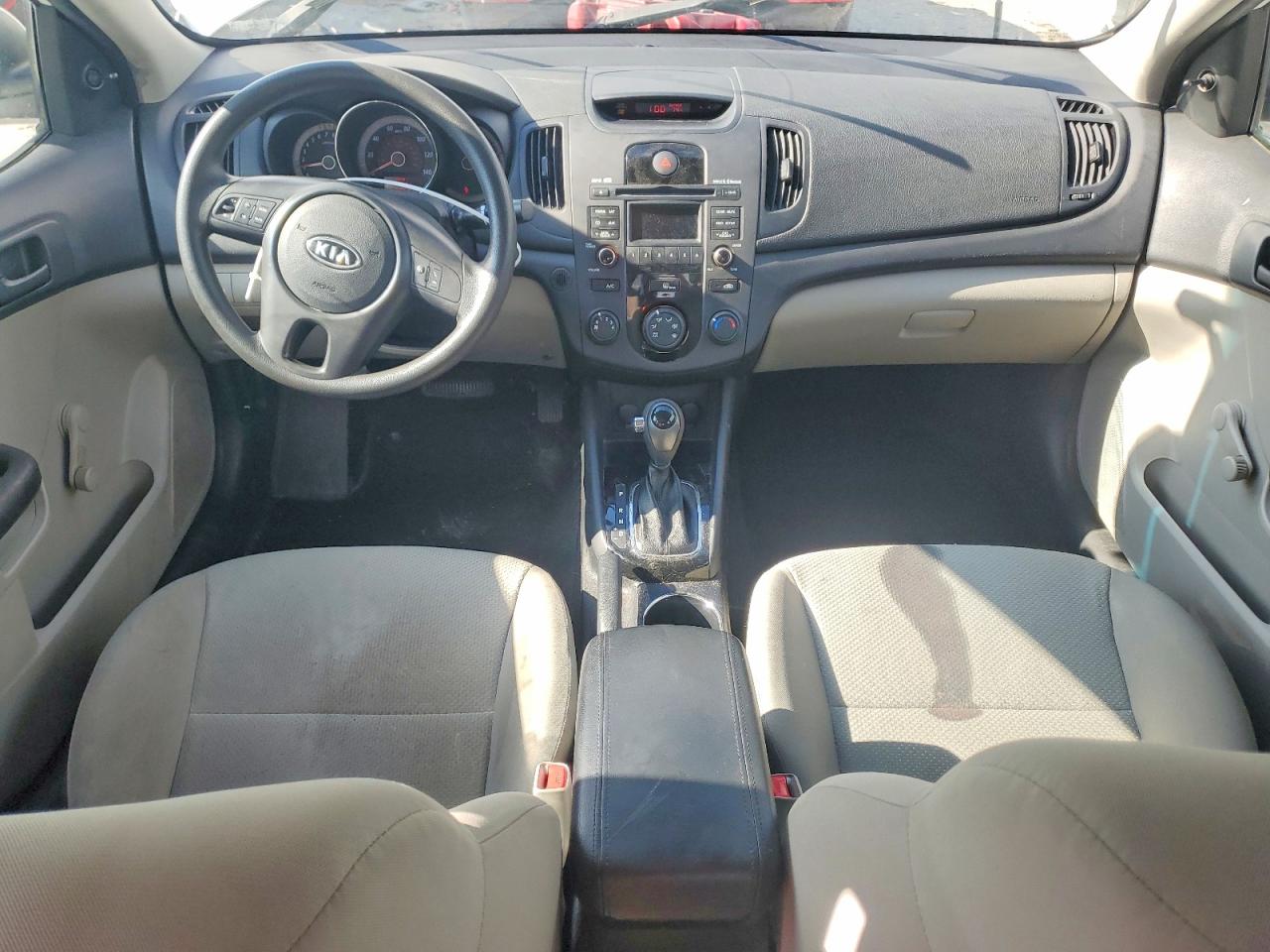 2013 Kia Forte Lx White vin: KNAFT4A29D5678471