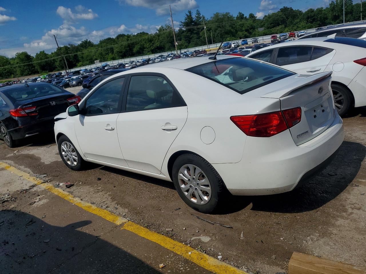 2013 Kia Forte Lx White vin: KNAFT4A29D5678471
