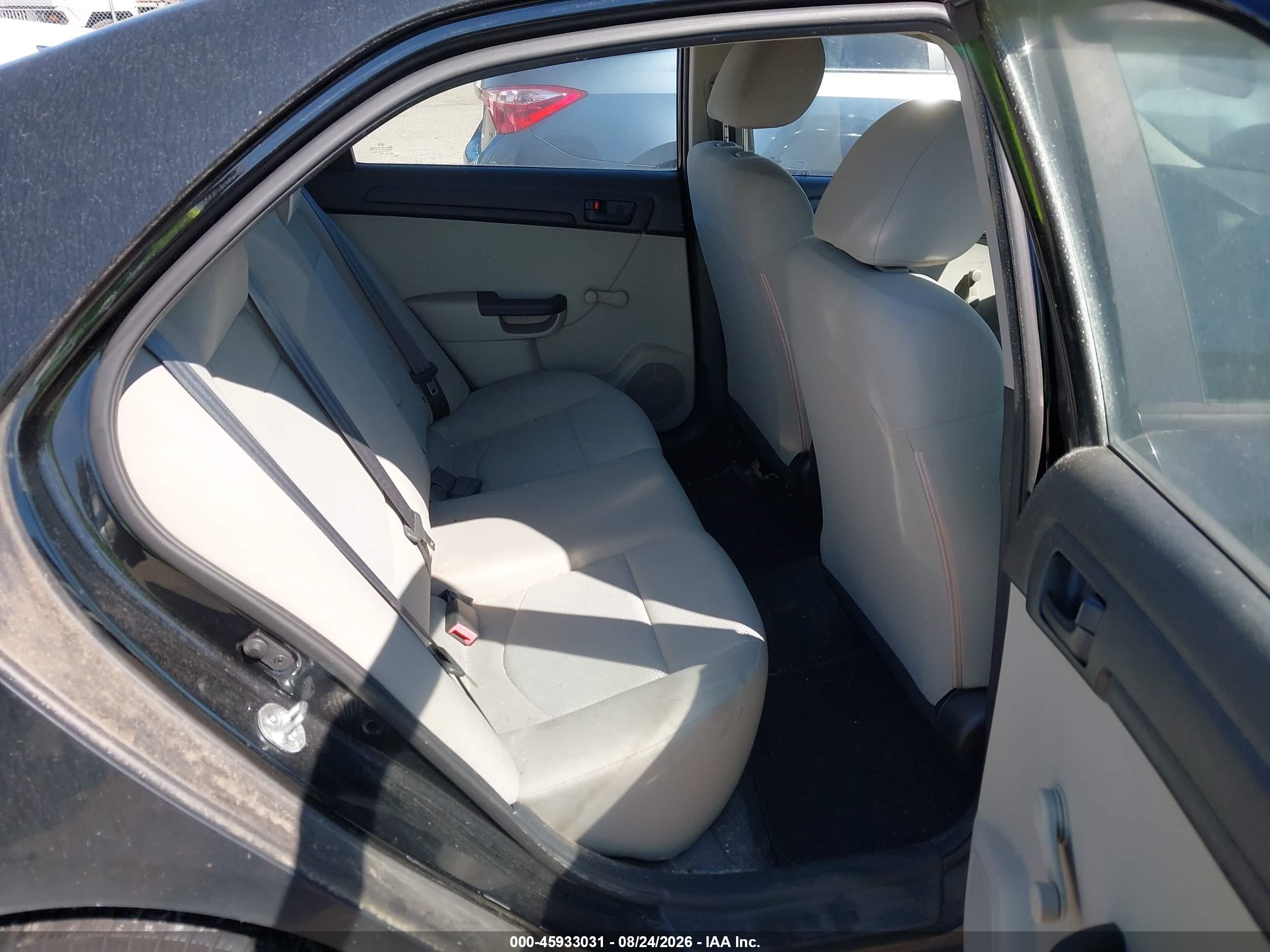 2010 Kia Forte Lx Black vin: KNAFT4A2XA5048003