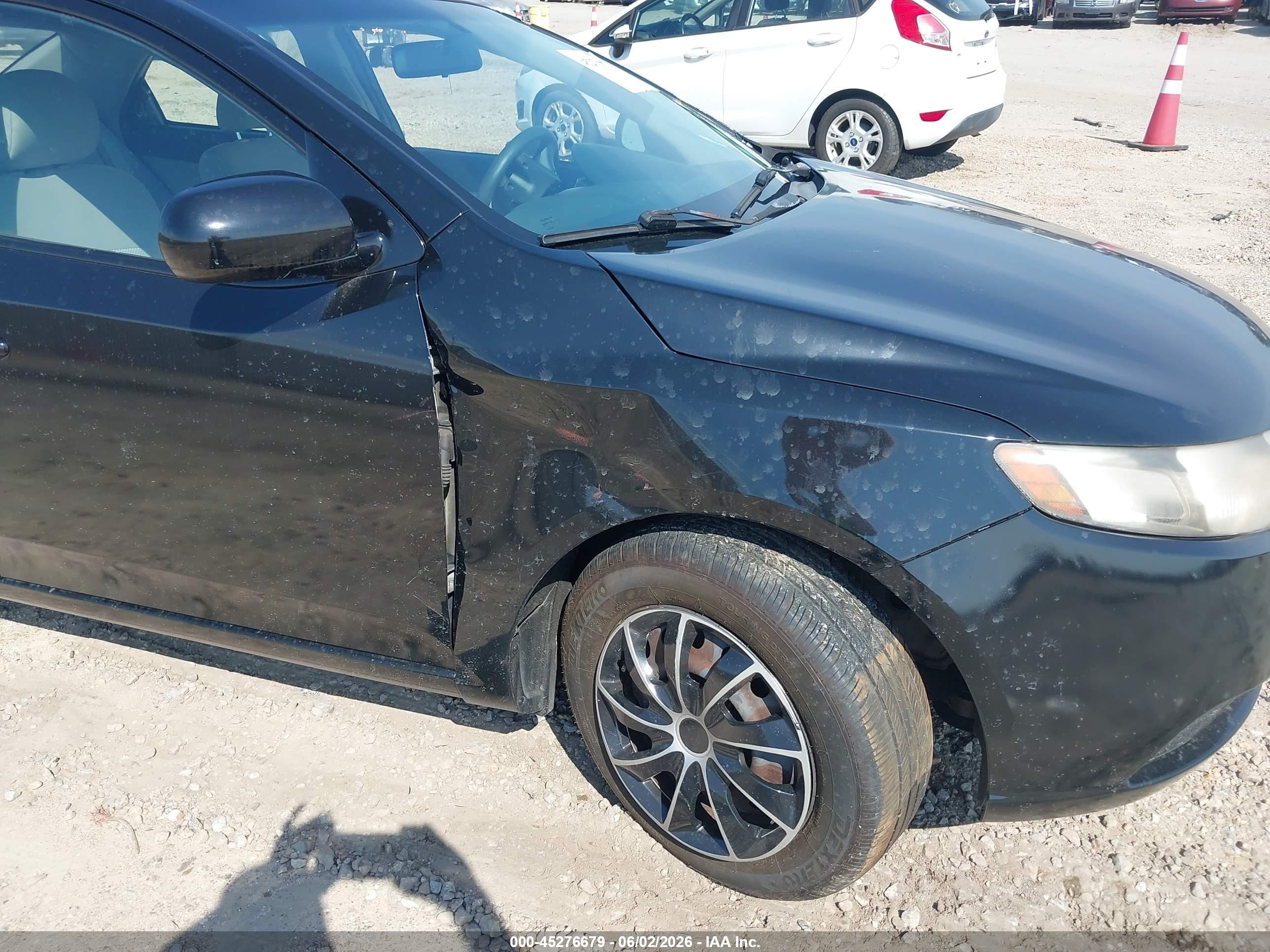 2010 Kia Forte Lx Black vin: KNAFT4A2XA5846503
