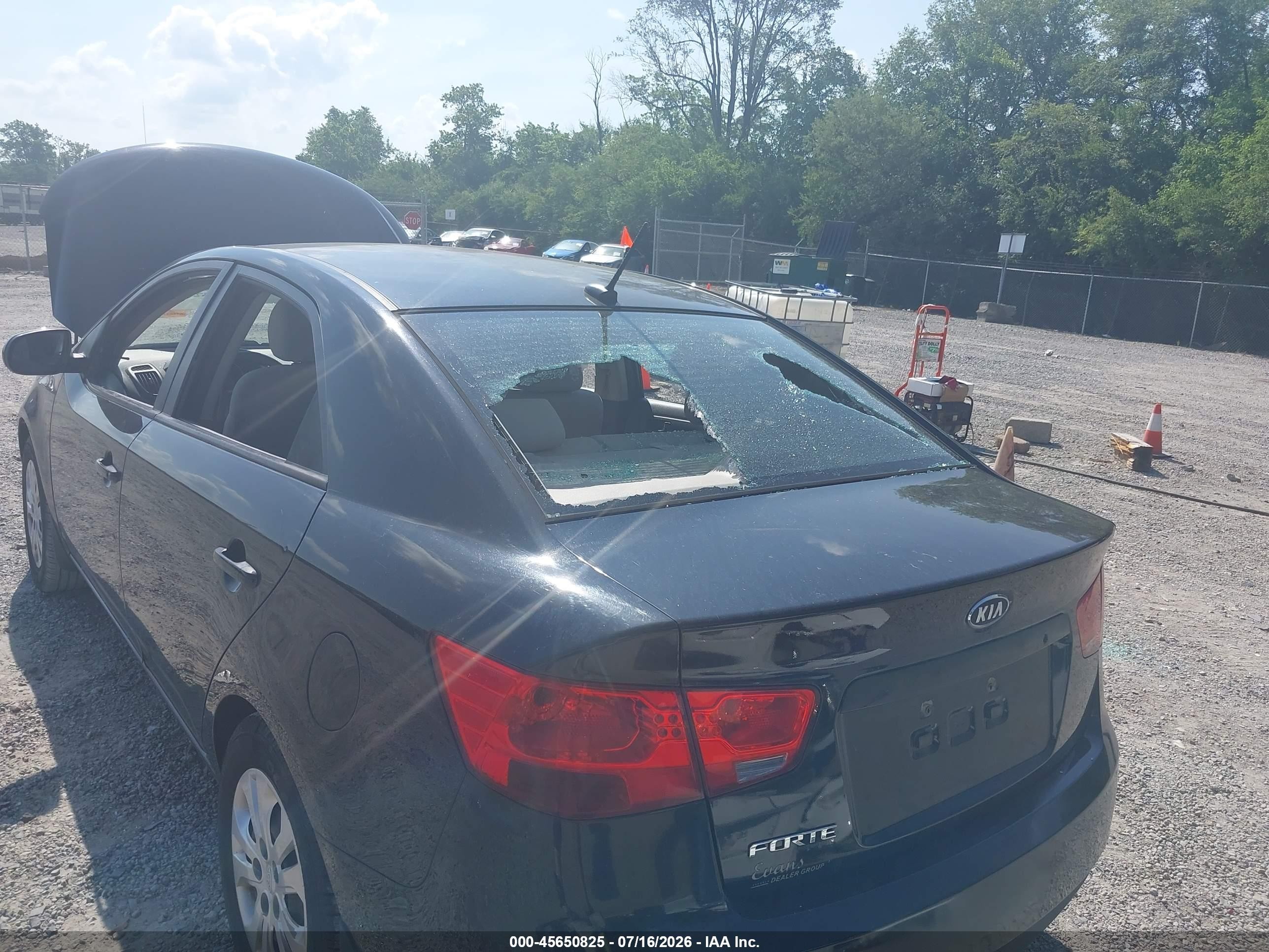 2011 Kia Forte Lx Black vin: KNAFT4A2XB5376328