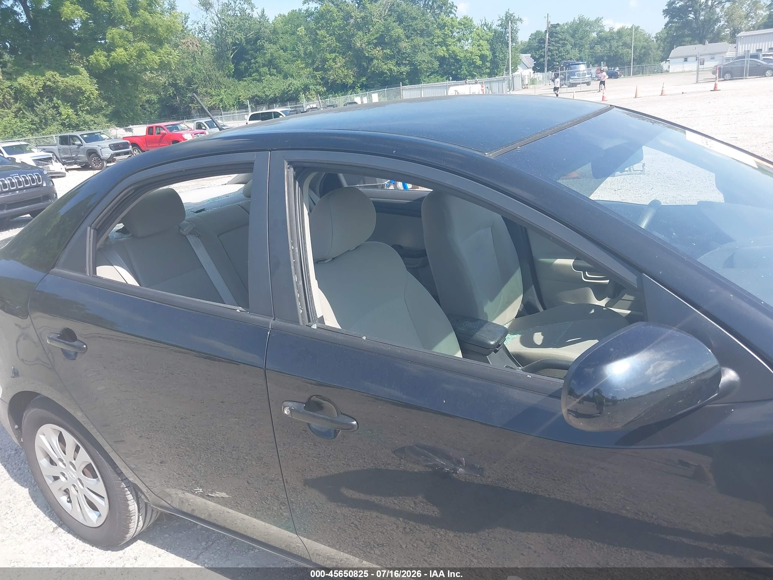 2011 Kia Forte Lx Black vin: KNAFT4A2XB5376328