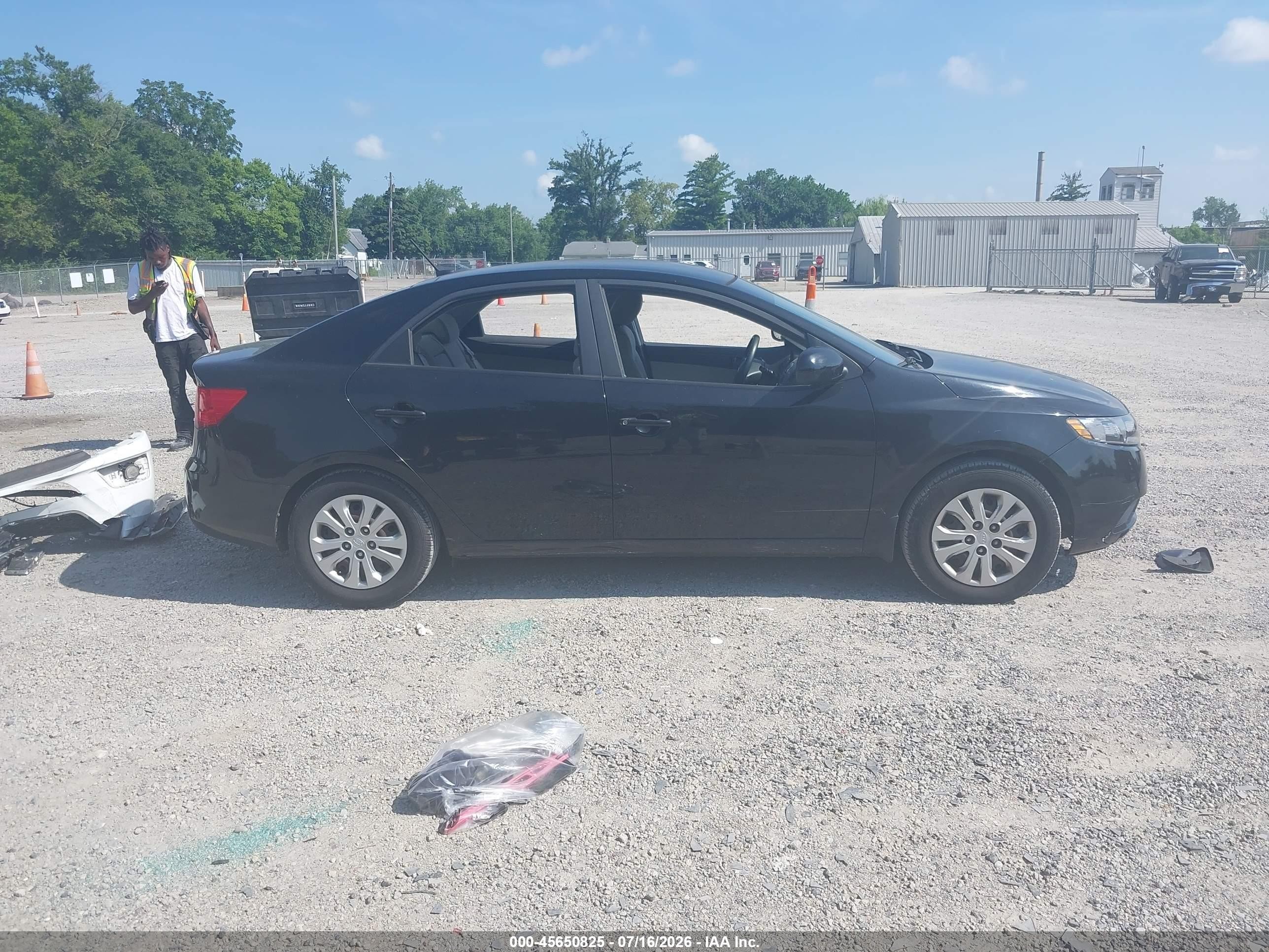 2011 Kia Forte Lx Black vin: KNAFT4A2XB5376328