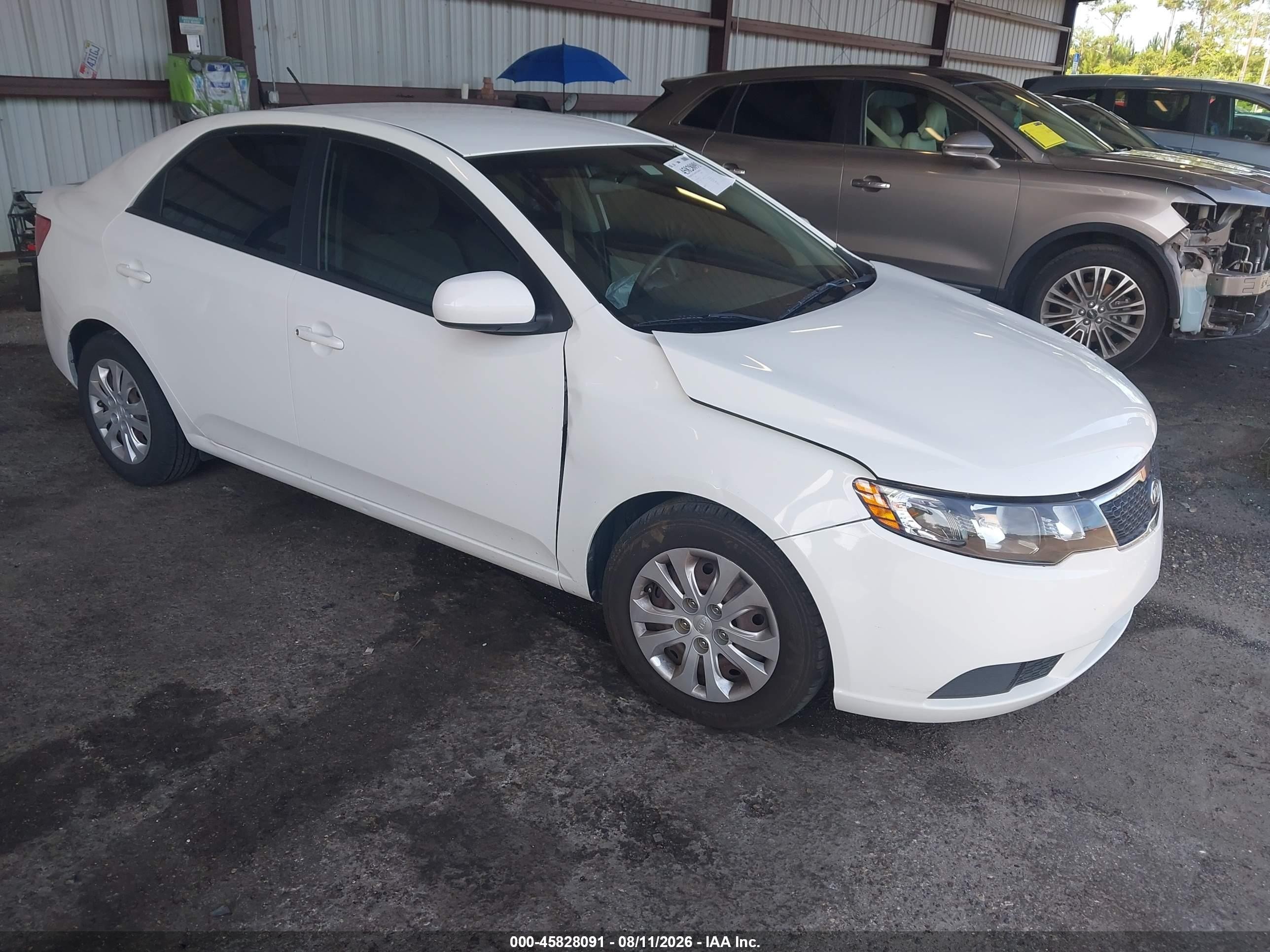 2013 Kia Forte Lx White vin: KNAFT4A2XD5722123