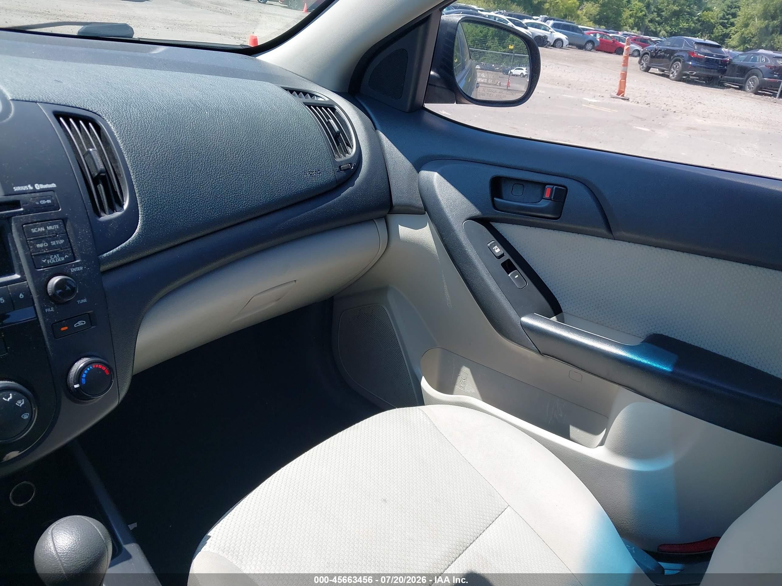 2010 Kia Forte Ex Silver vin: KNAFU4A20A5109517