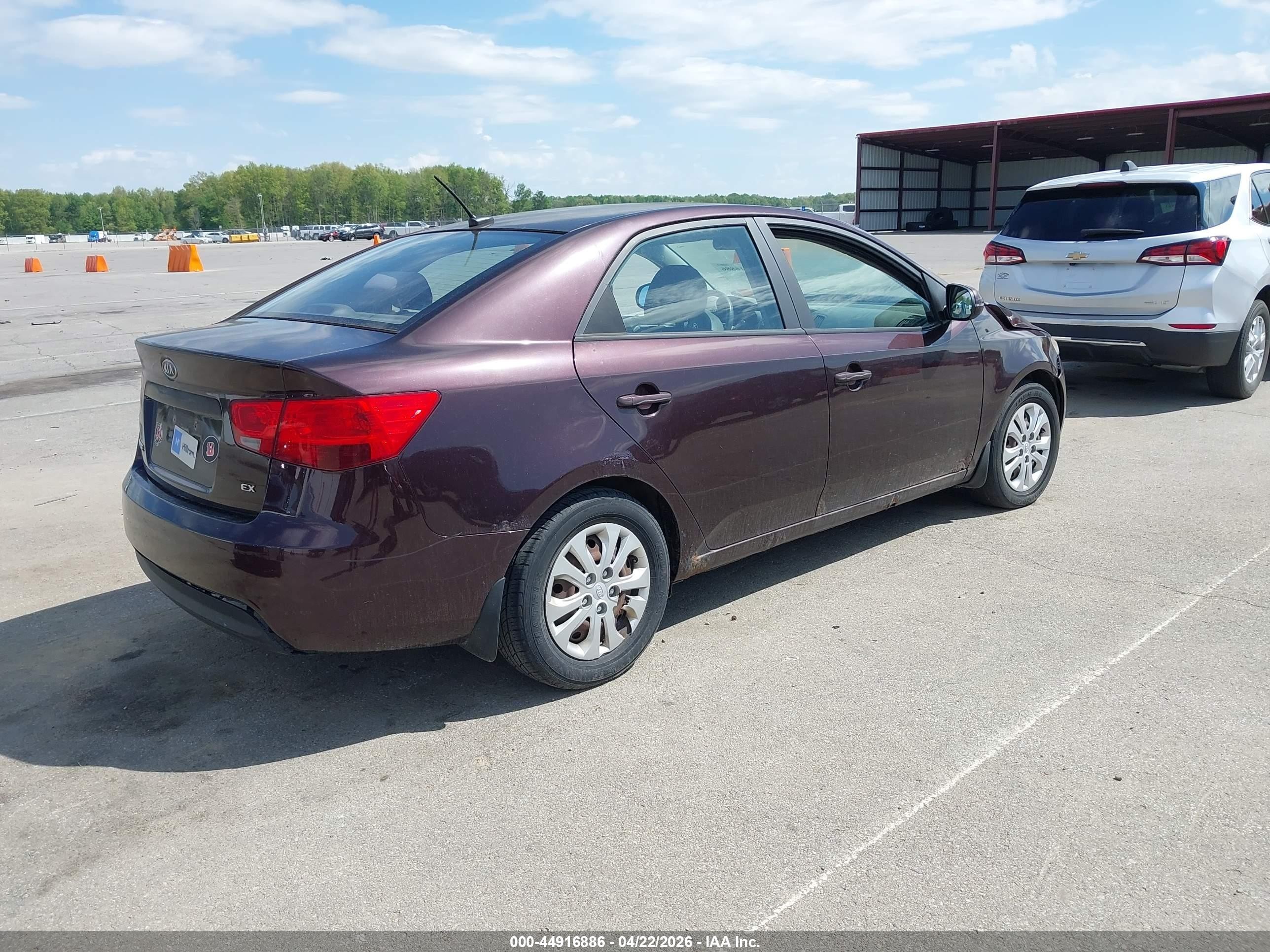 2011 Kia Forte Ex Burgundy vin: KNAFU4A20B5353010