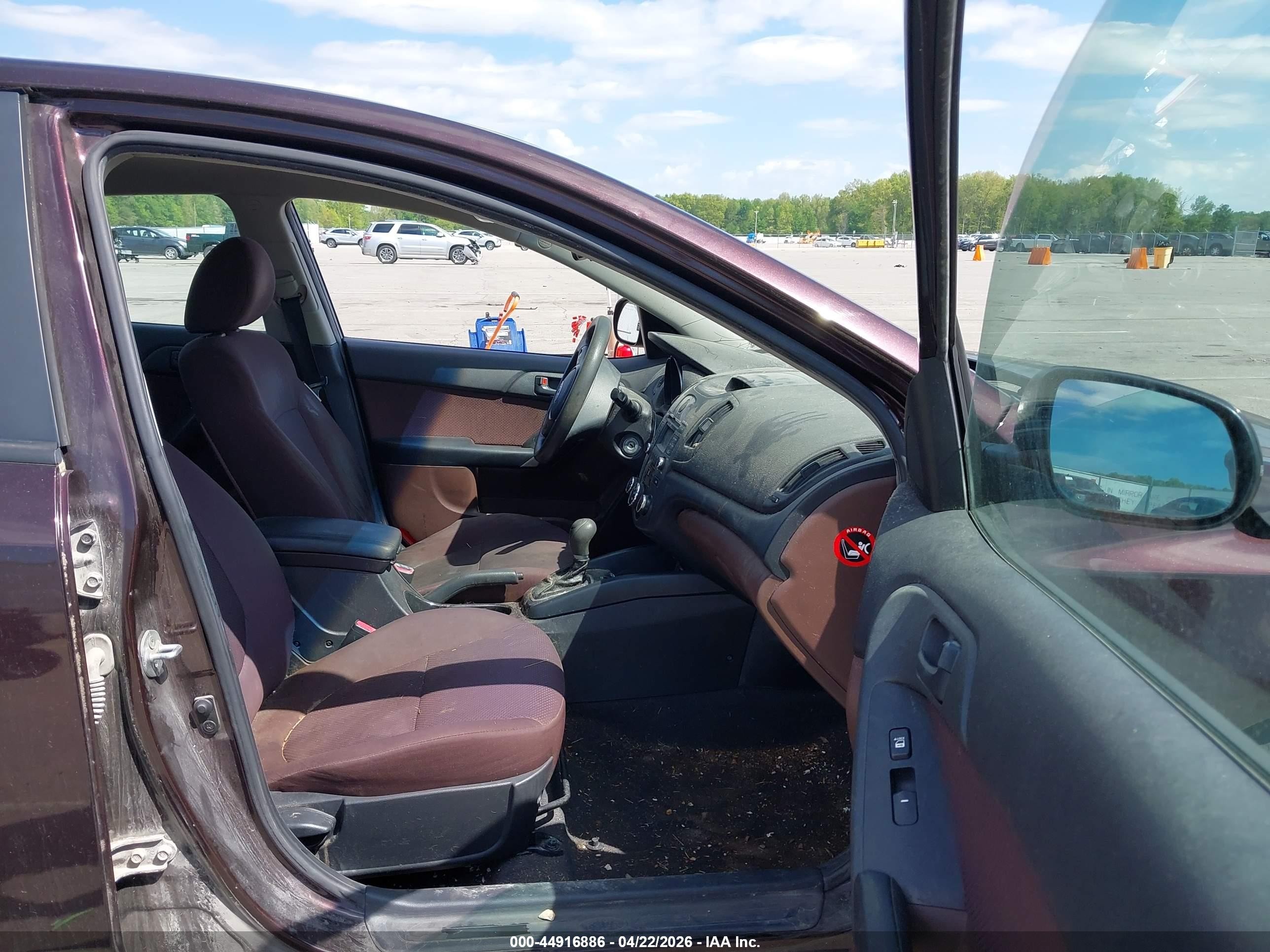 2011 Kia Forte Ex Burgundy vin: KNAFU4A20B5353010