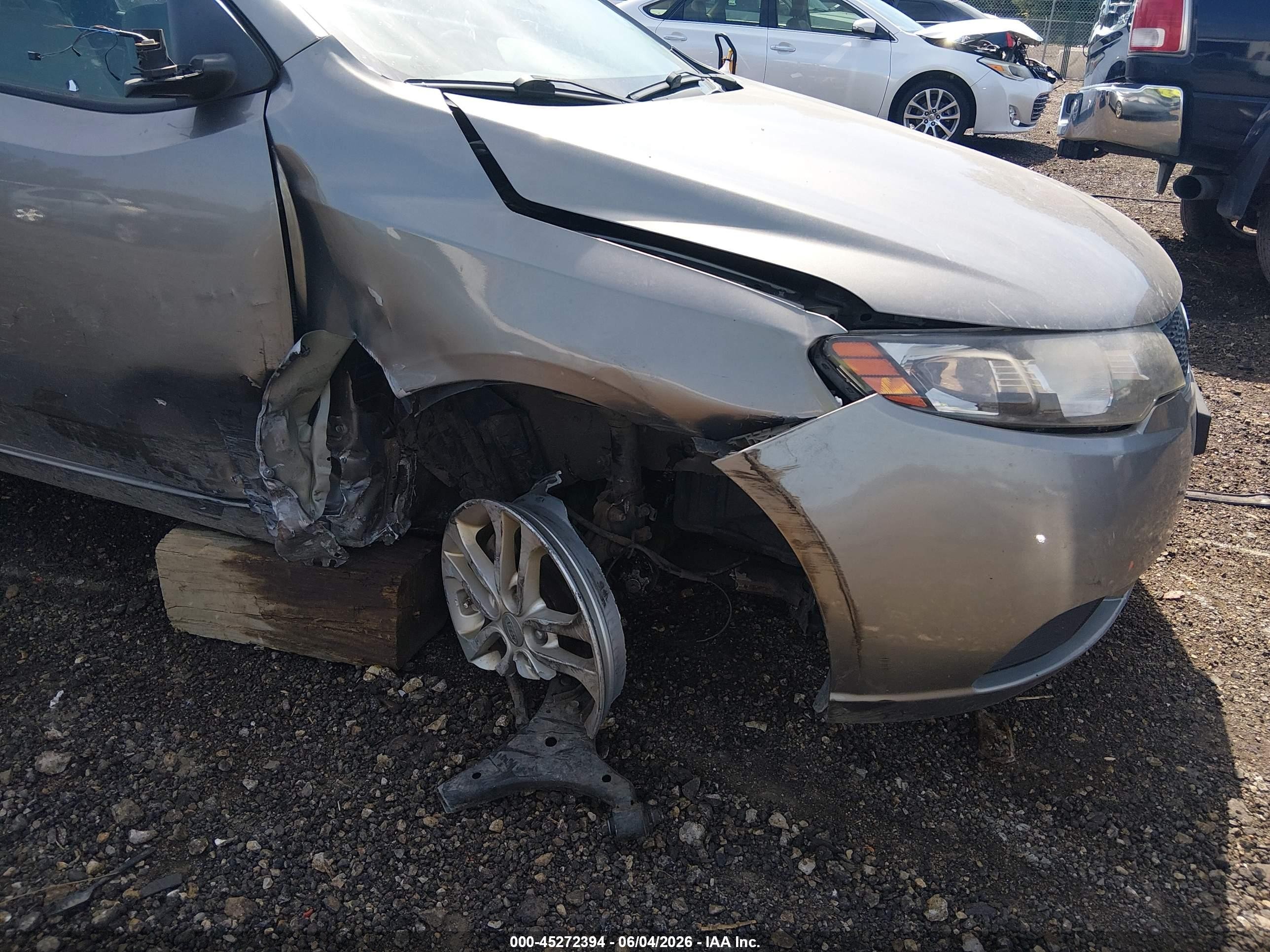 2011 Kia Forte Ex Gray vin: KNAFU4A20B5392986