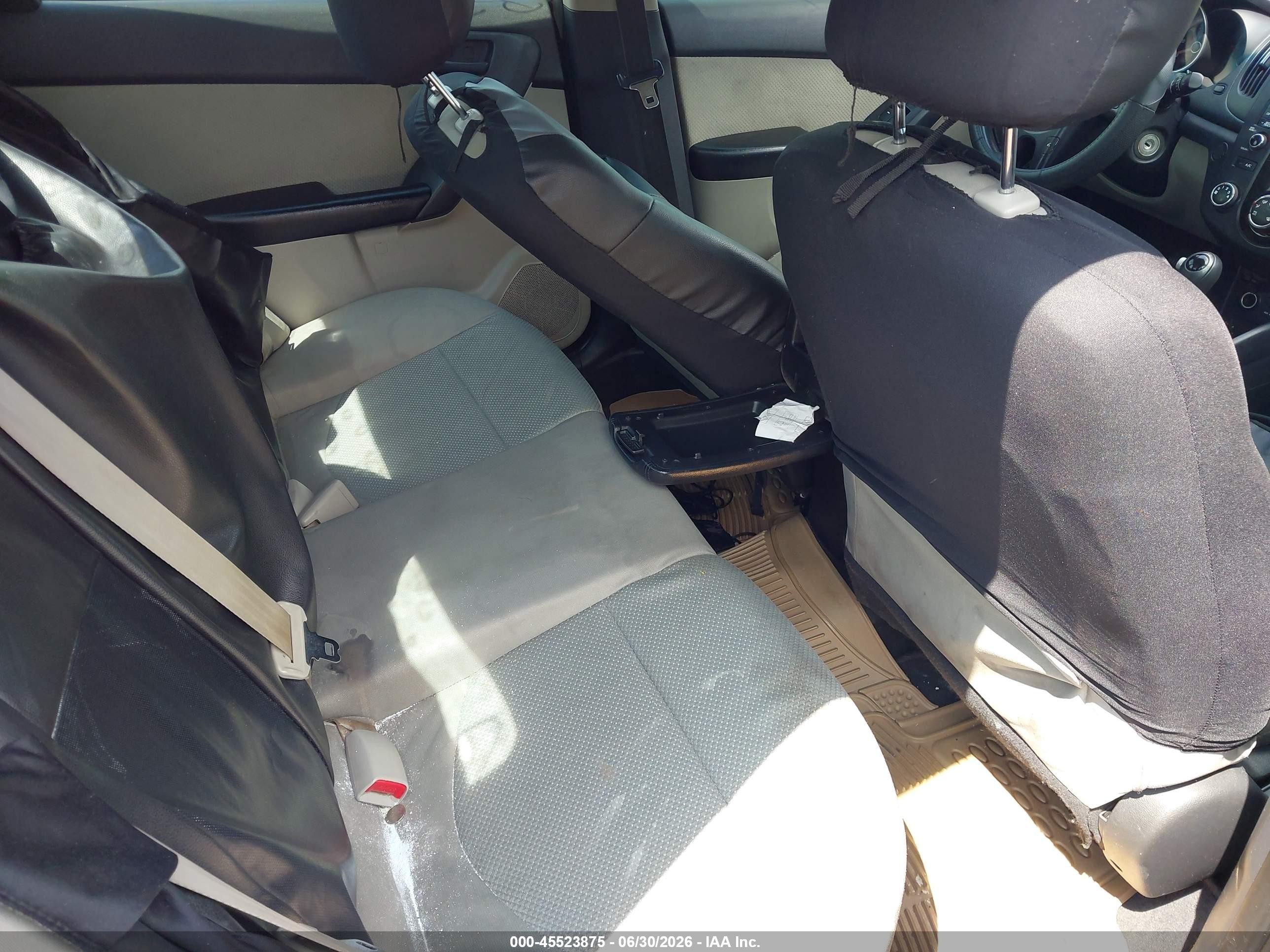 2012 Kia Forte Ex Red vin: KNAFU4A20C5571434