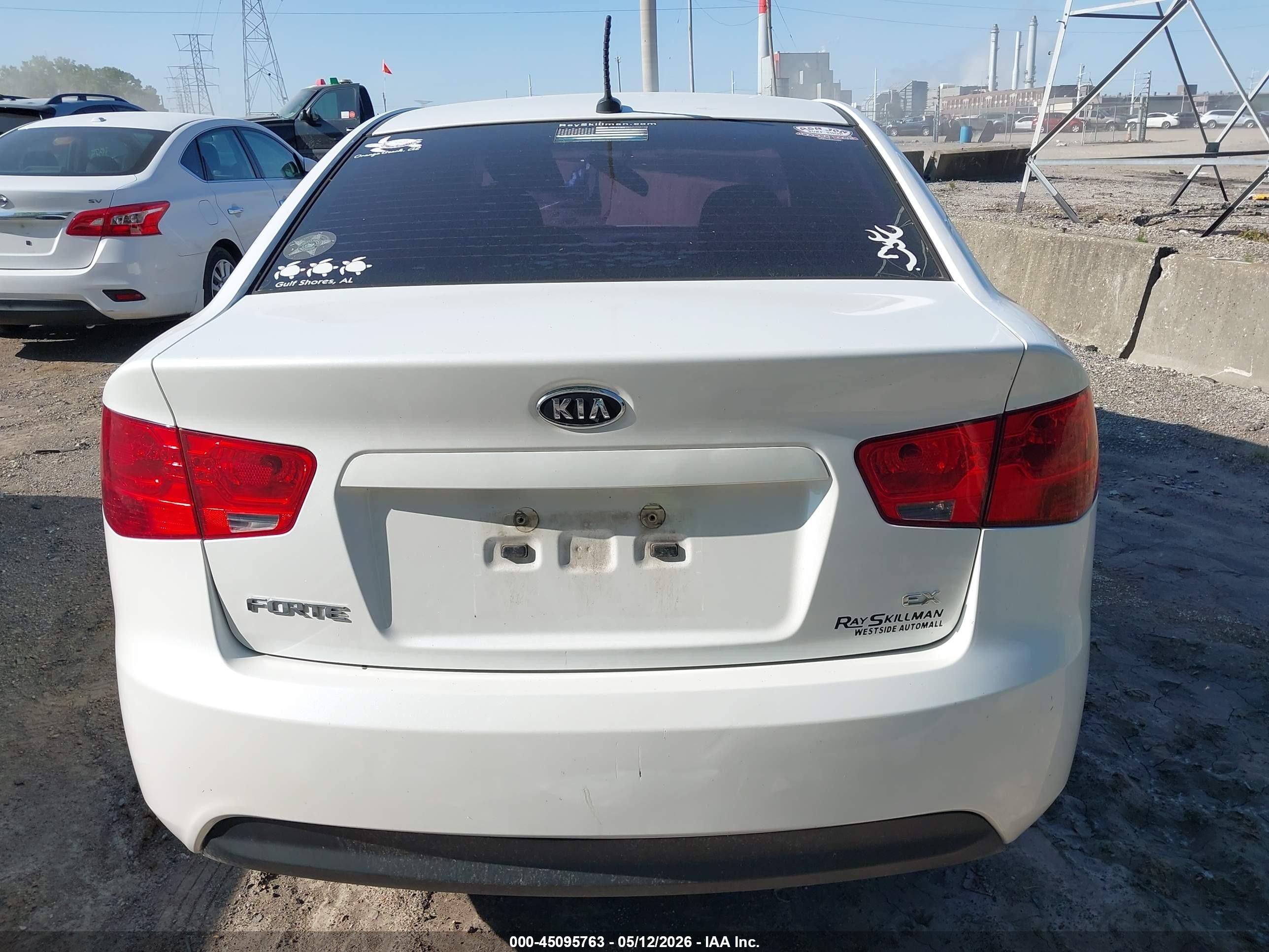 2013 Kia Forte Ex White vin: KNAFU4A20D5653598