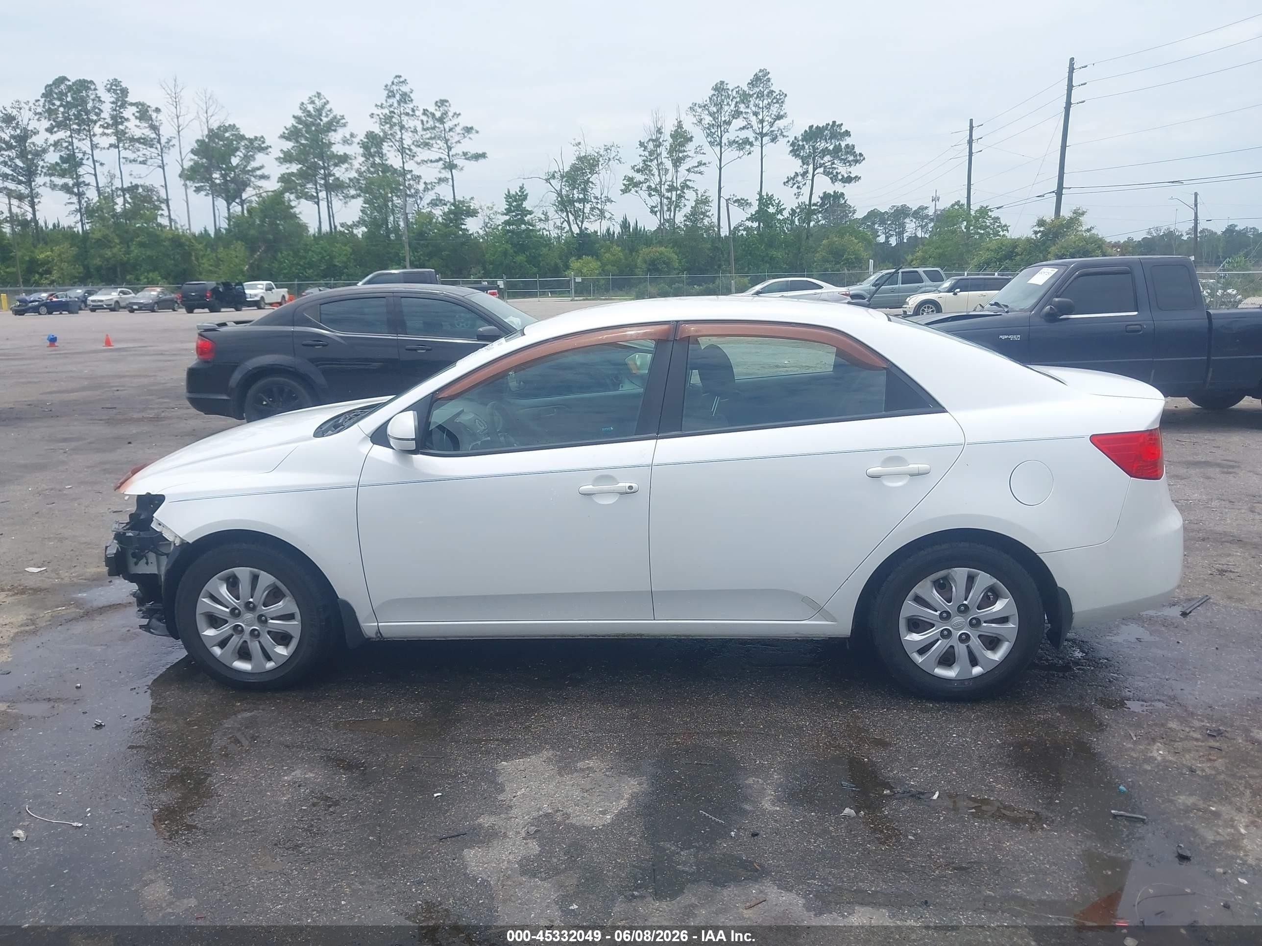 2011 Kia Forte Ex White vin: KNAFU4A21B5354750