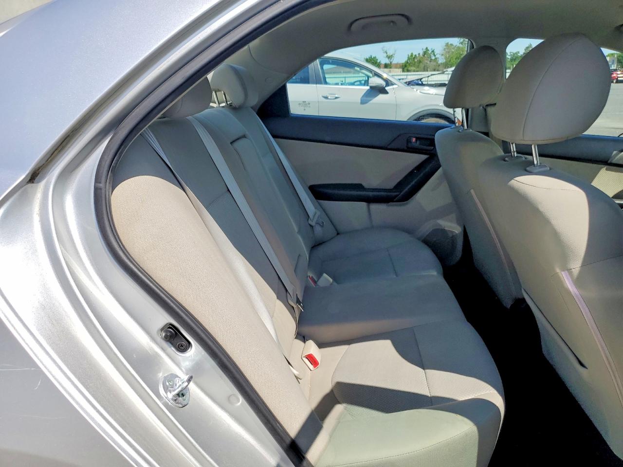 2012 Kia Forte Ex Silver vin: KNAFU4A21C5596309