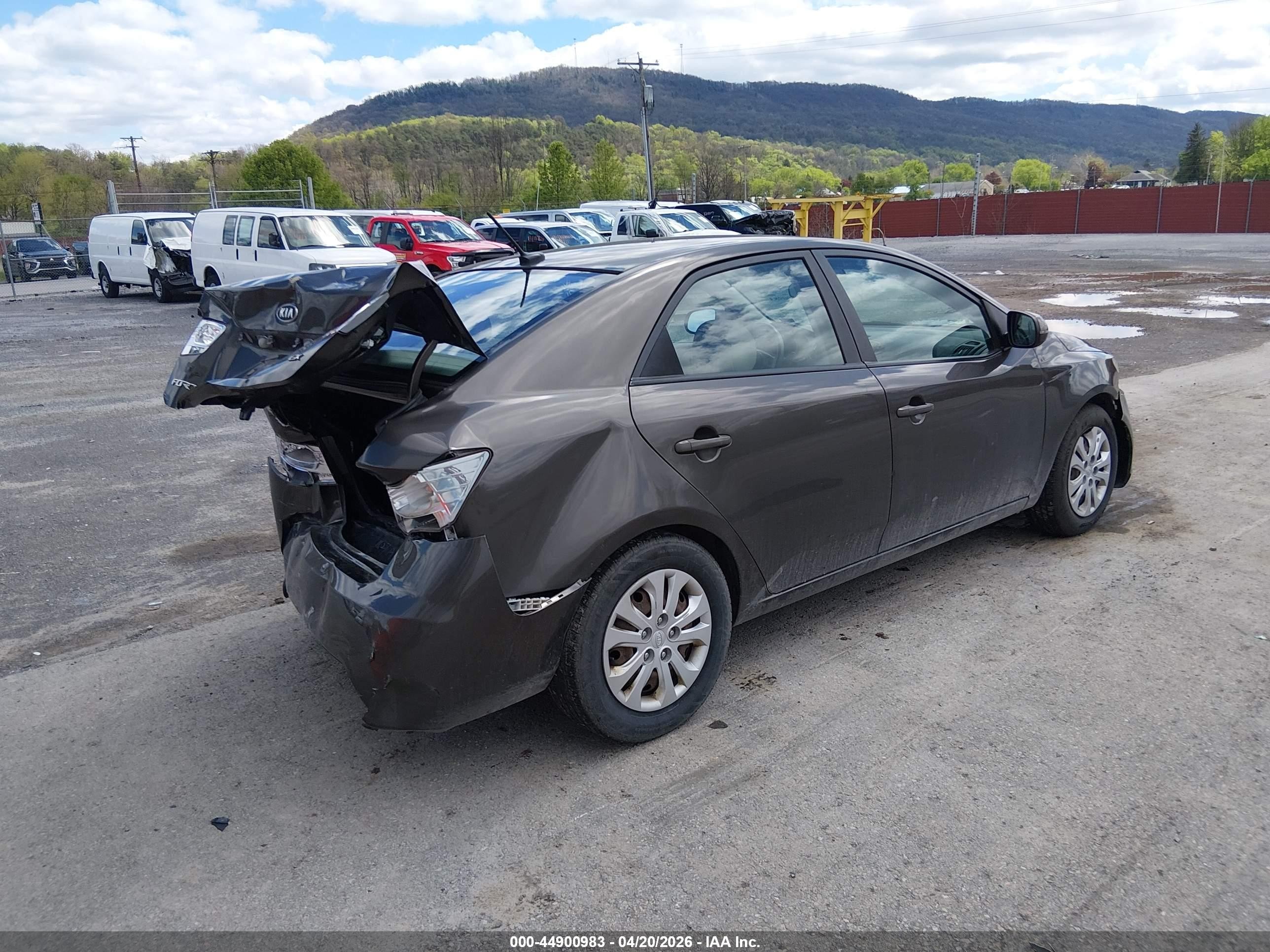 2011 Kia Forte Ex Gray vin: KNAFU4A22B5365112