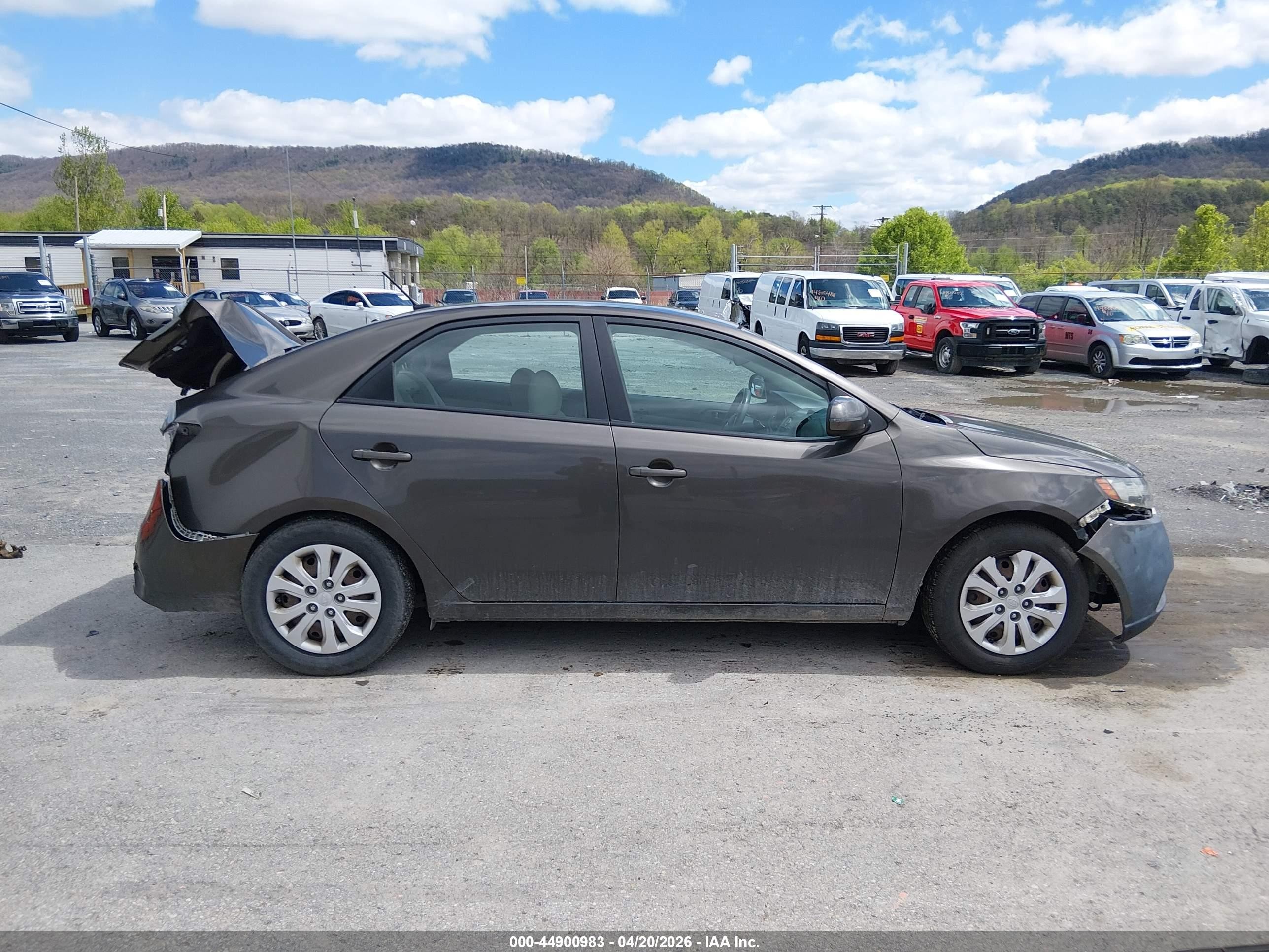 2011 Kia Forte Ex Gray vin: KNAFU4A22B5365112