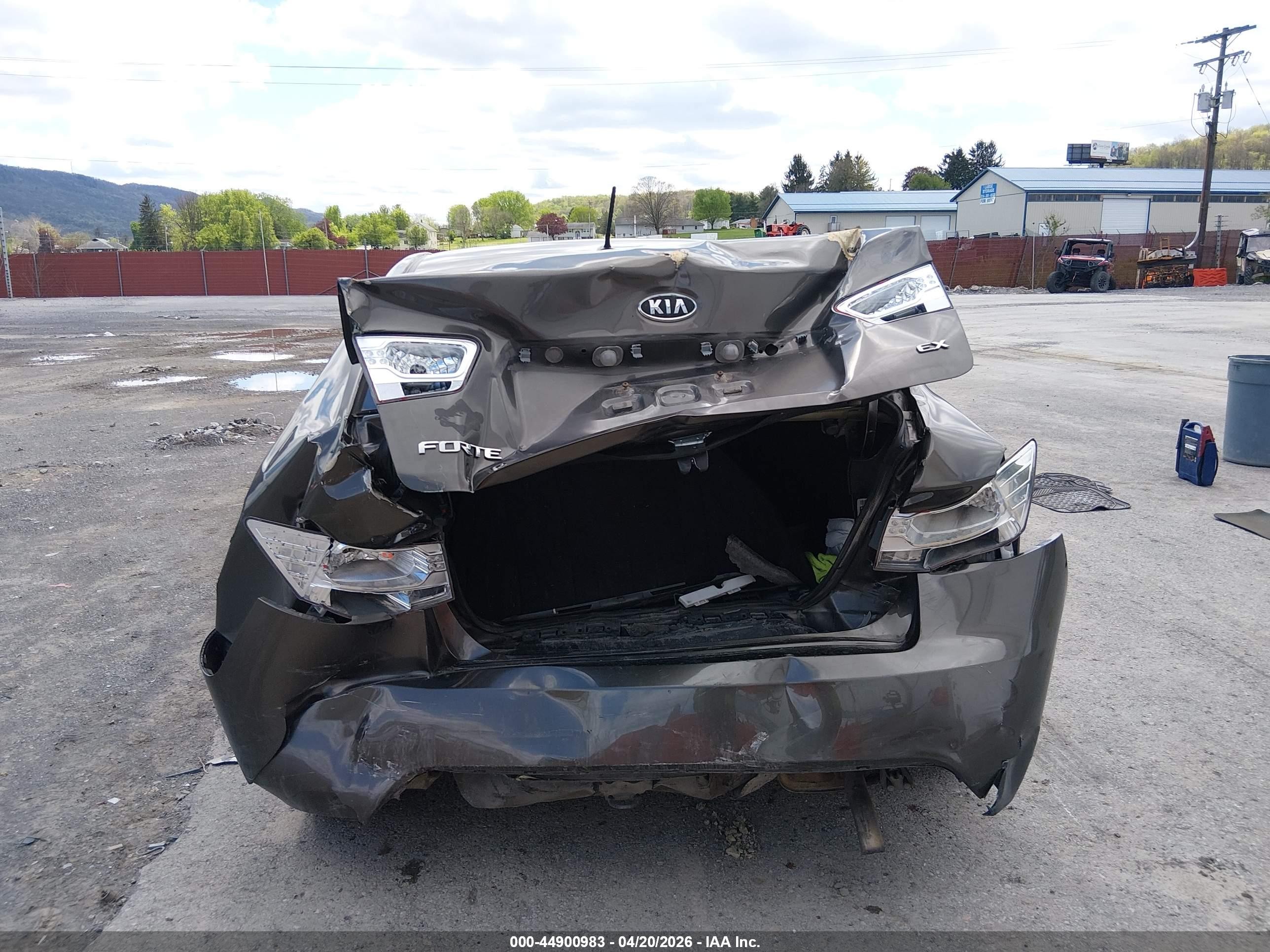 2011 Kia Forte Ex Gray vin: KNAFU4A22B5365112