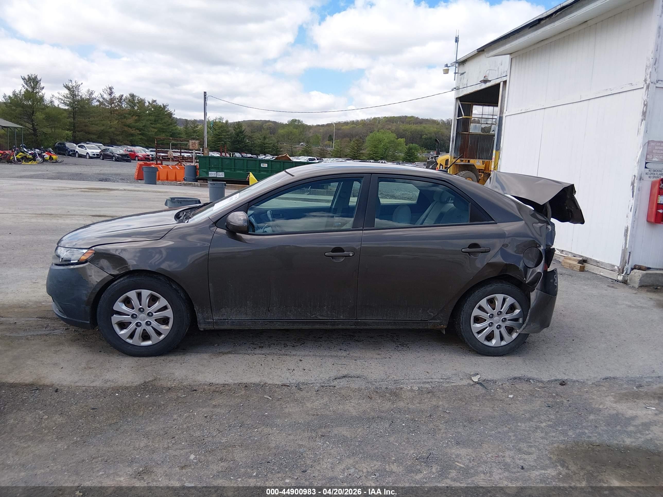 2011 Kia Forte Ex Gray vin: KNAFU4A22B5365112