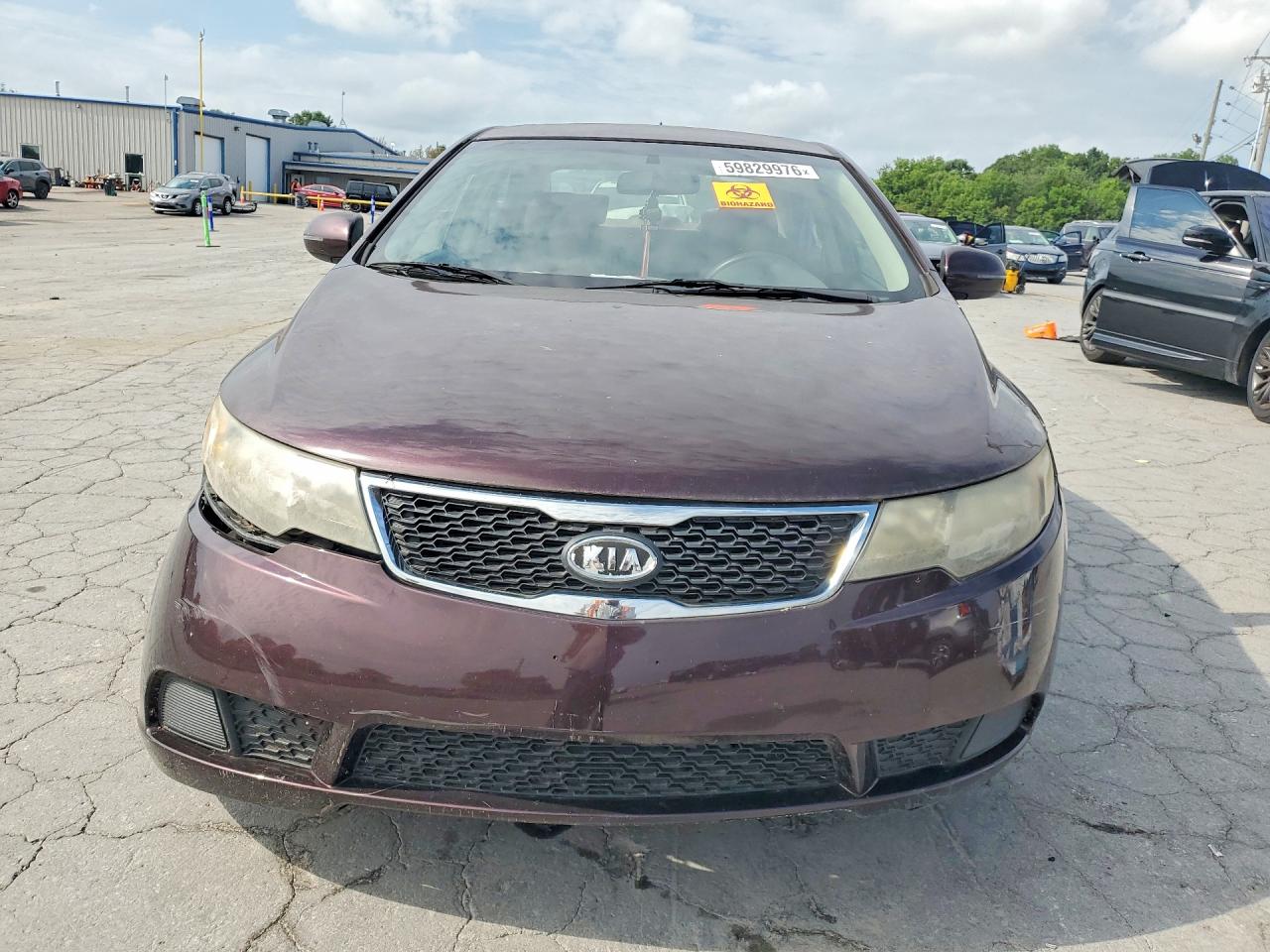2011 Kia Forte Ex Burgundy vin: KNAFU4A22B5376580