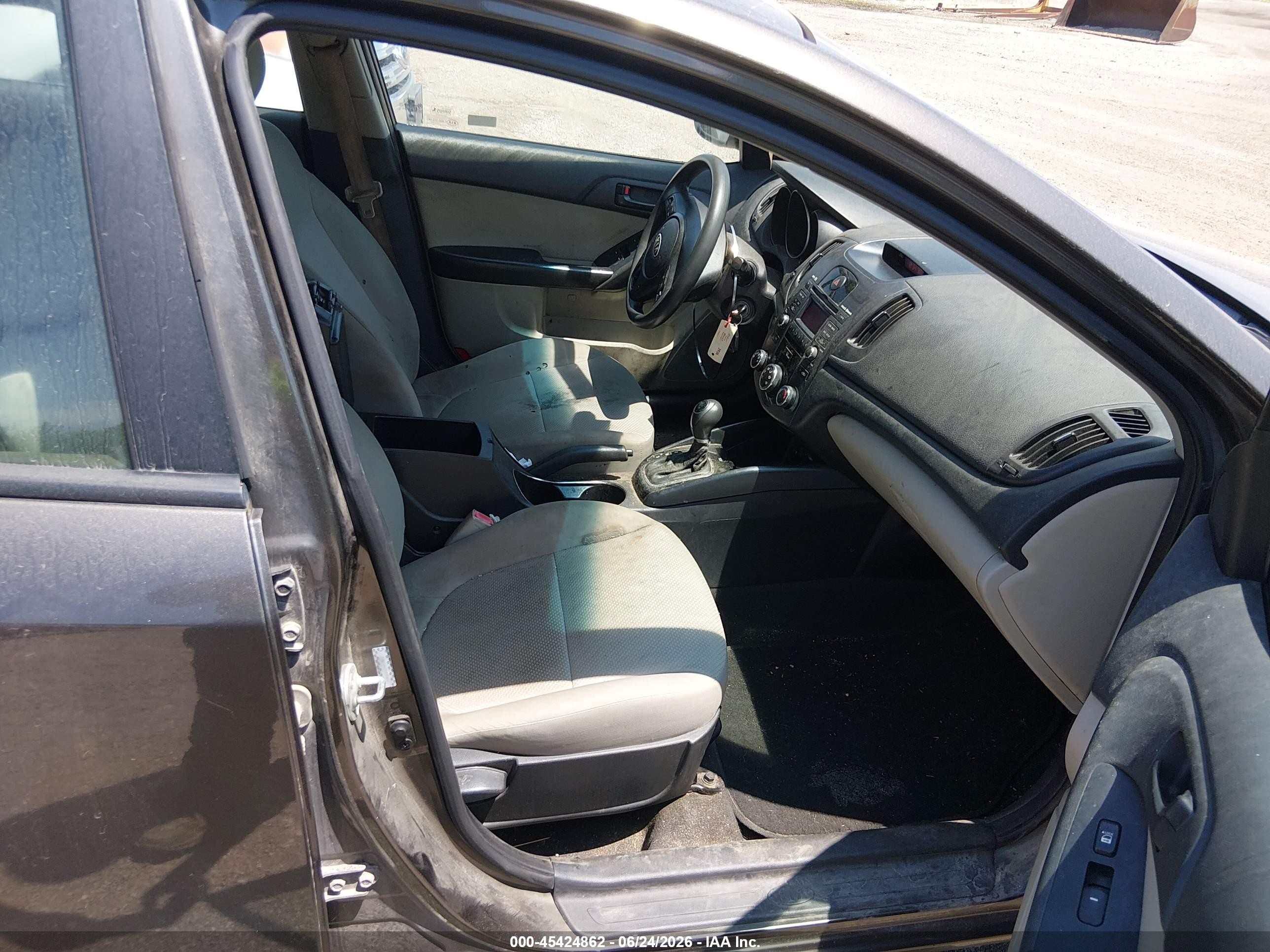2011 Kia Forte Ex Черный vin: KNAFU4A22B5438205