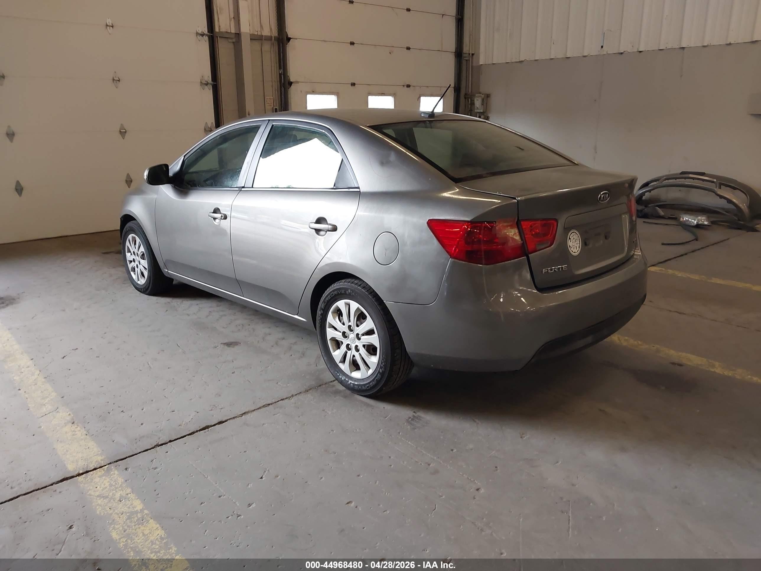 2012 Kia Forte Ex Gray vin: KNAFU4A22C5640530