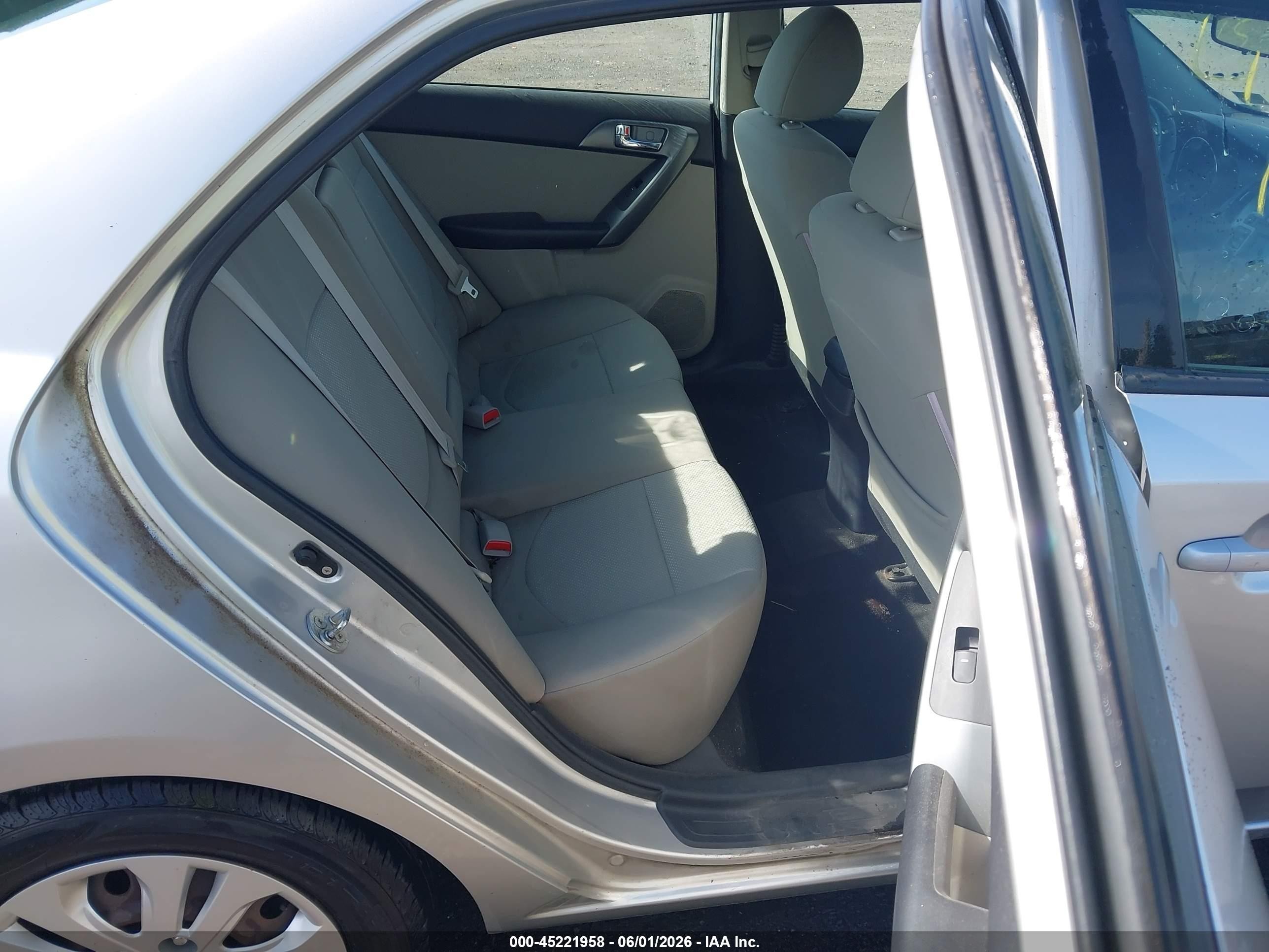2013 Kia Forte Ex Silver vin: KNAFU4A22D5688482